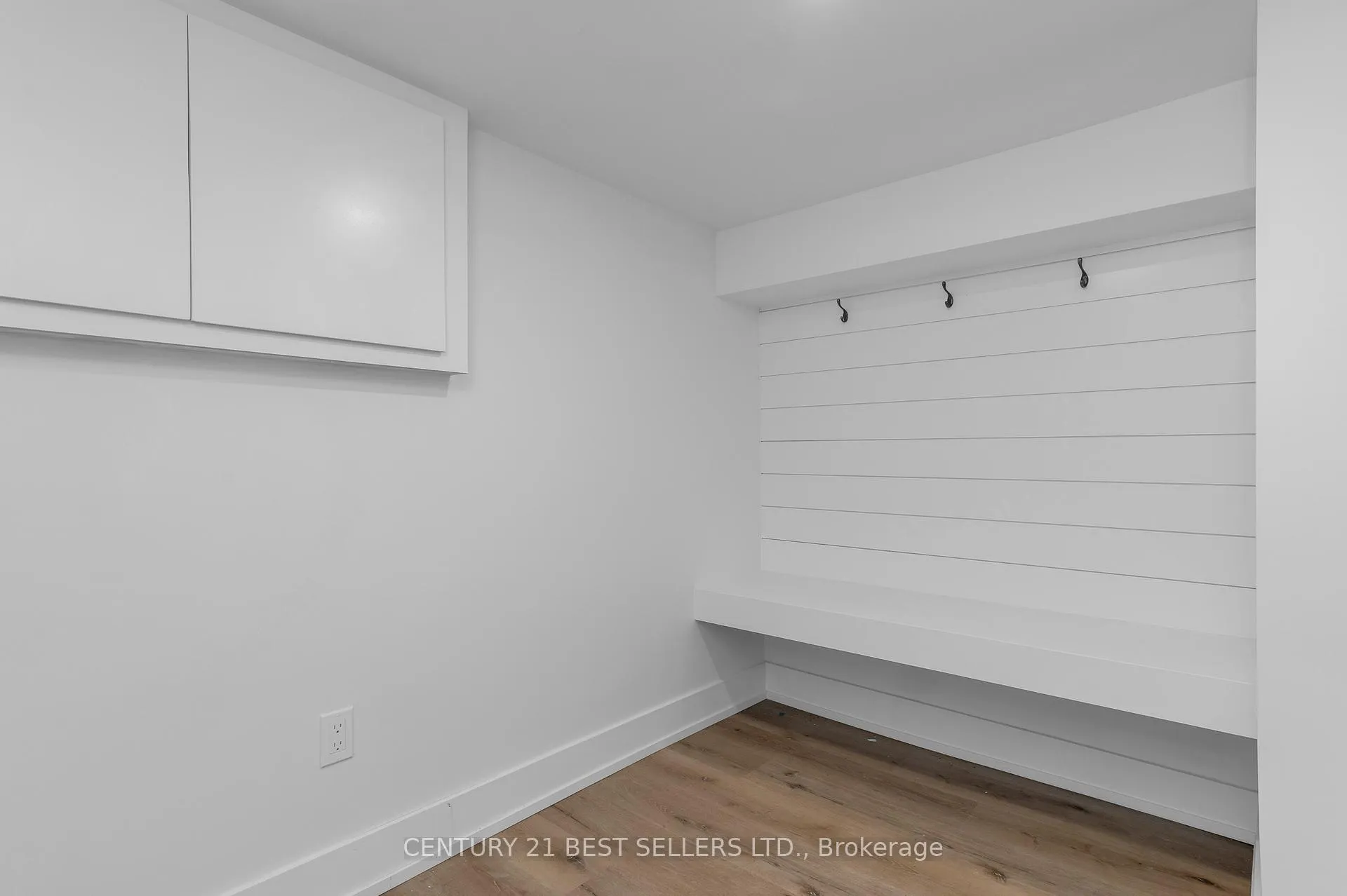 Photo 6 of Unit 3, 14 Avalon Place, Hamilton, Gibson — HOMEH