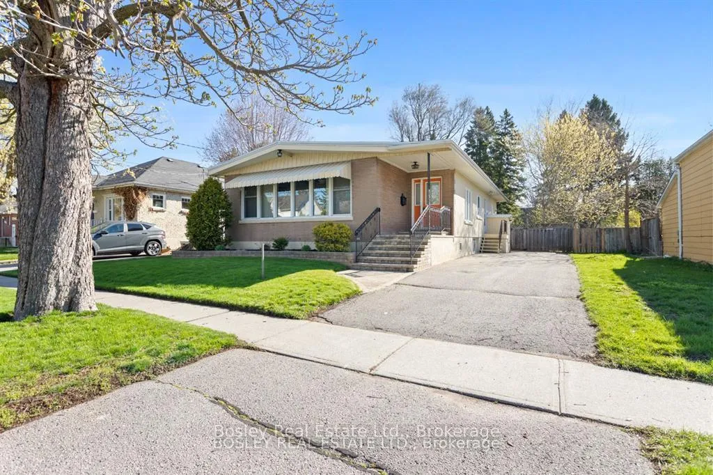 Photo 3 of 380 D'Arcy Street, Cobourg — HOMEH