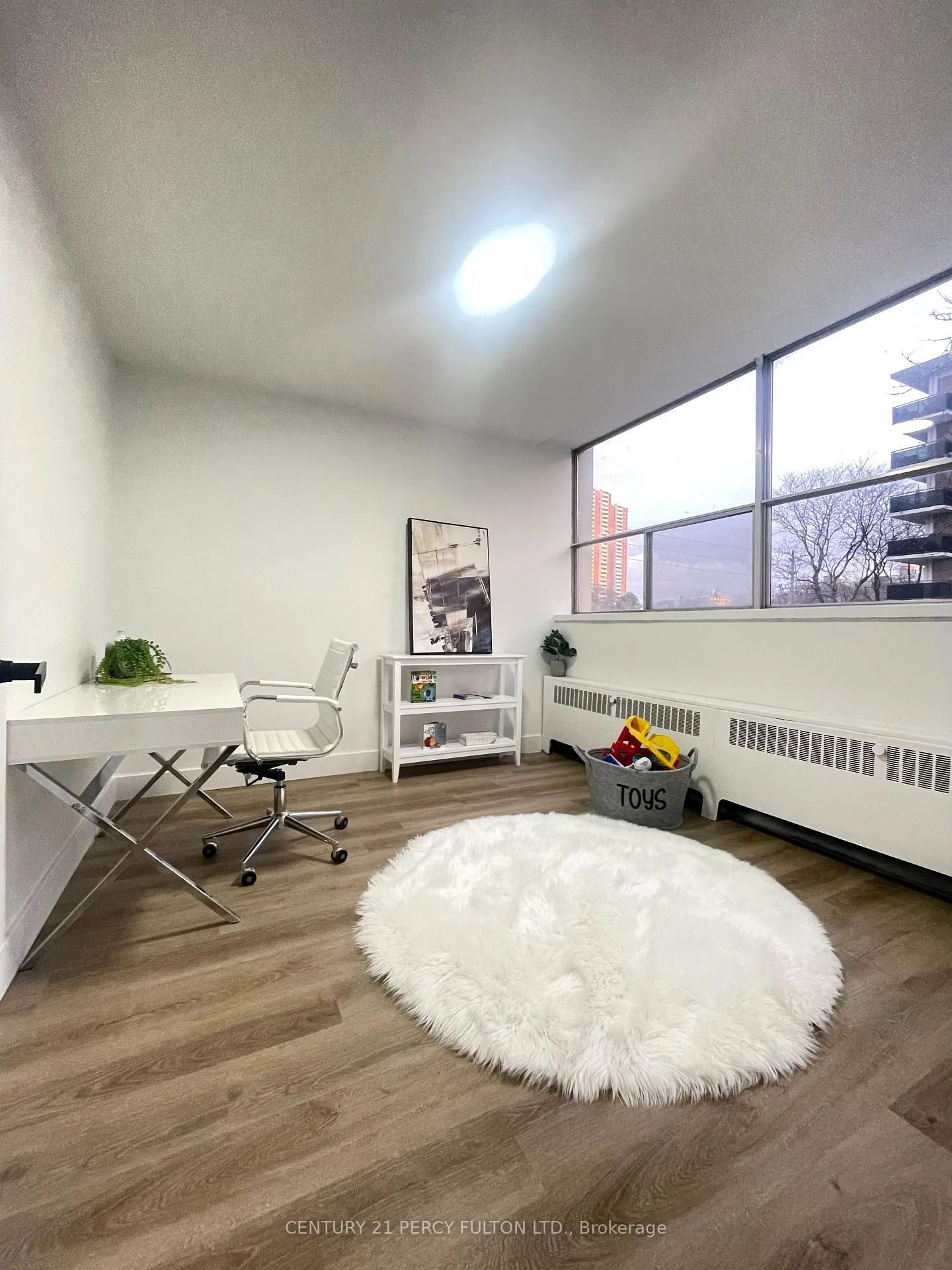 Photo 6 of Unit 201, 8 Park Vista Drive, Toronto, O'Connor-Parkview — HOMEH