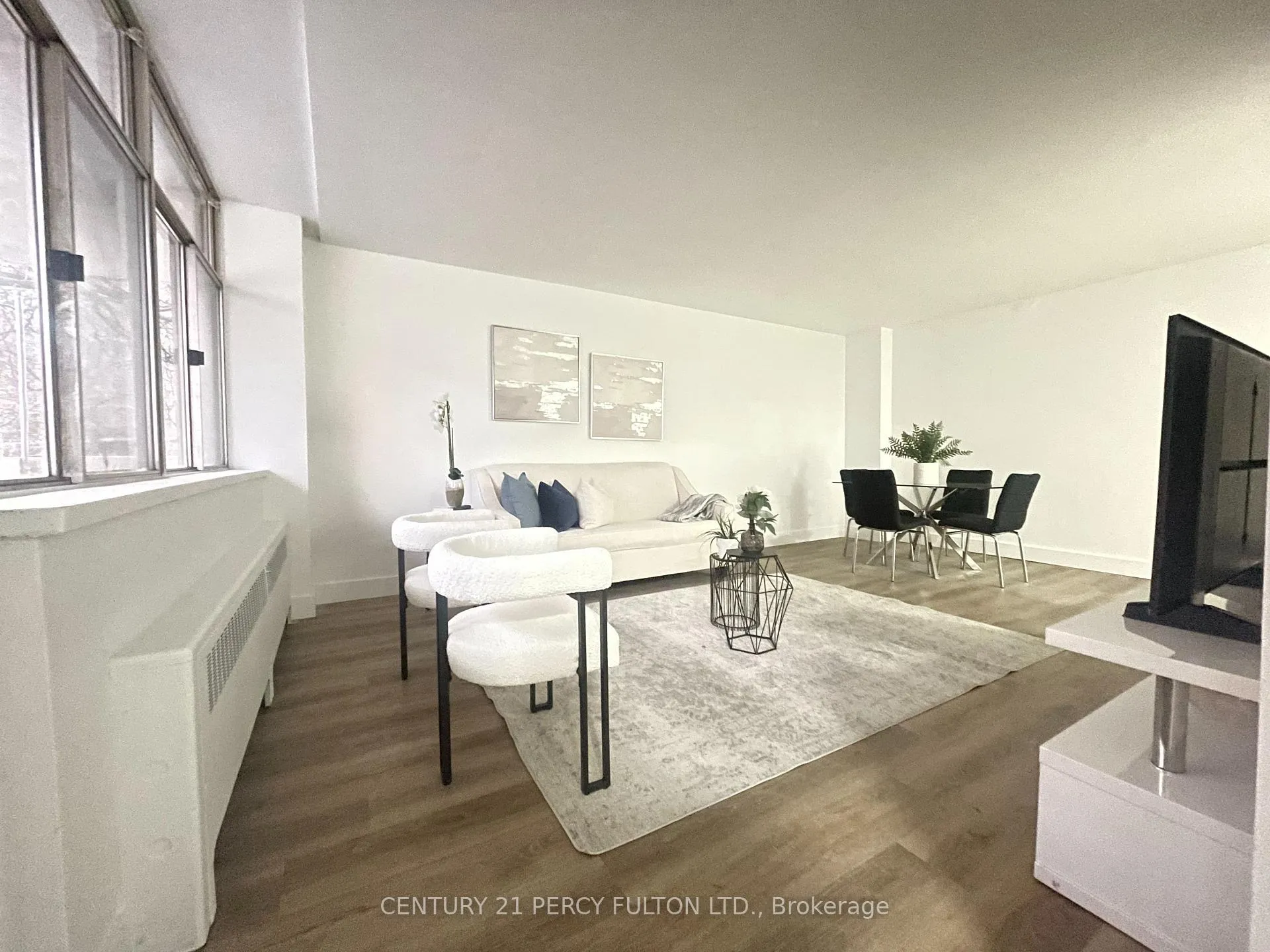 Photo 7 of Unit 201, 8 Park Vista Drive, Toronto, O'Connor-Parkview — HOMEH
