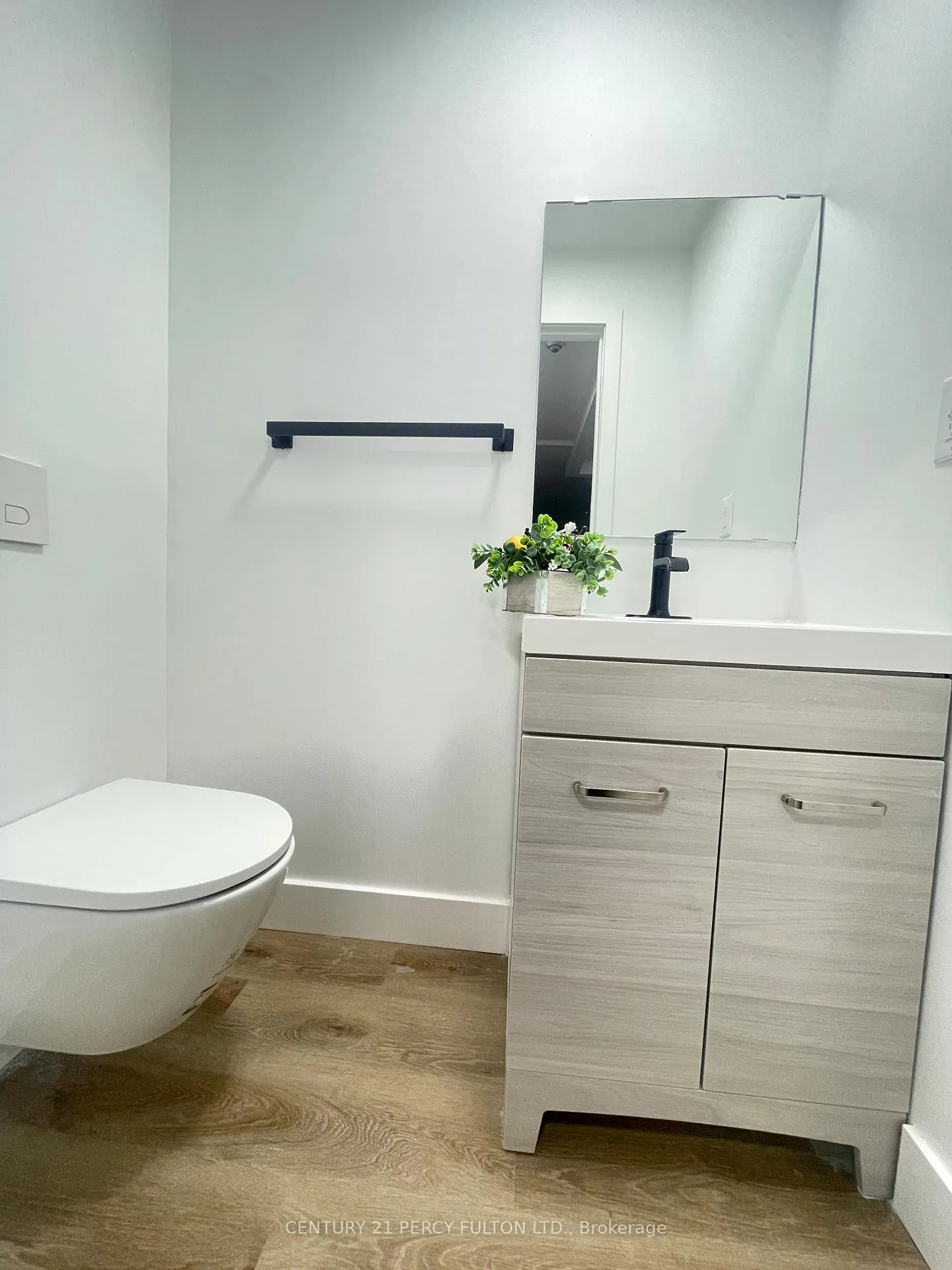 Photo 12 of Unit 201, 8 Park Vista Drive, Toronto, O'Connor-Parkview — HOMEH