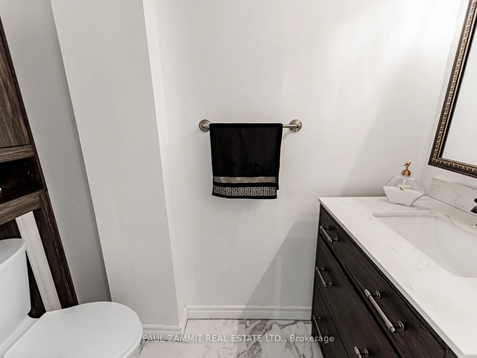 Photo 9 of 42 Windsor Court Road, Markham, German Mills — HOMEH