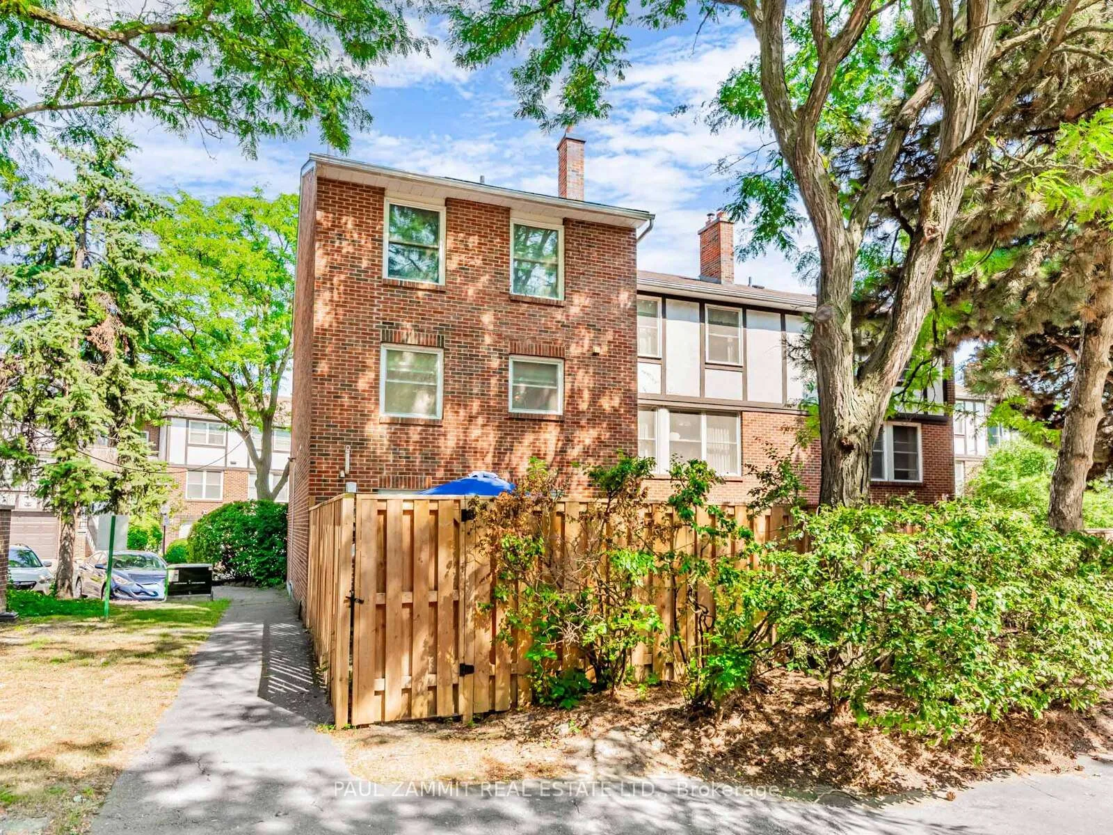 Photo 23 of 42 Windsor Court Road, Markham, German Mills — HOMEH