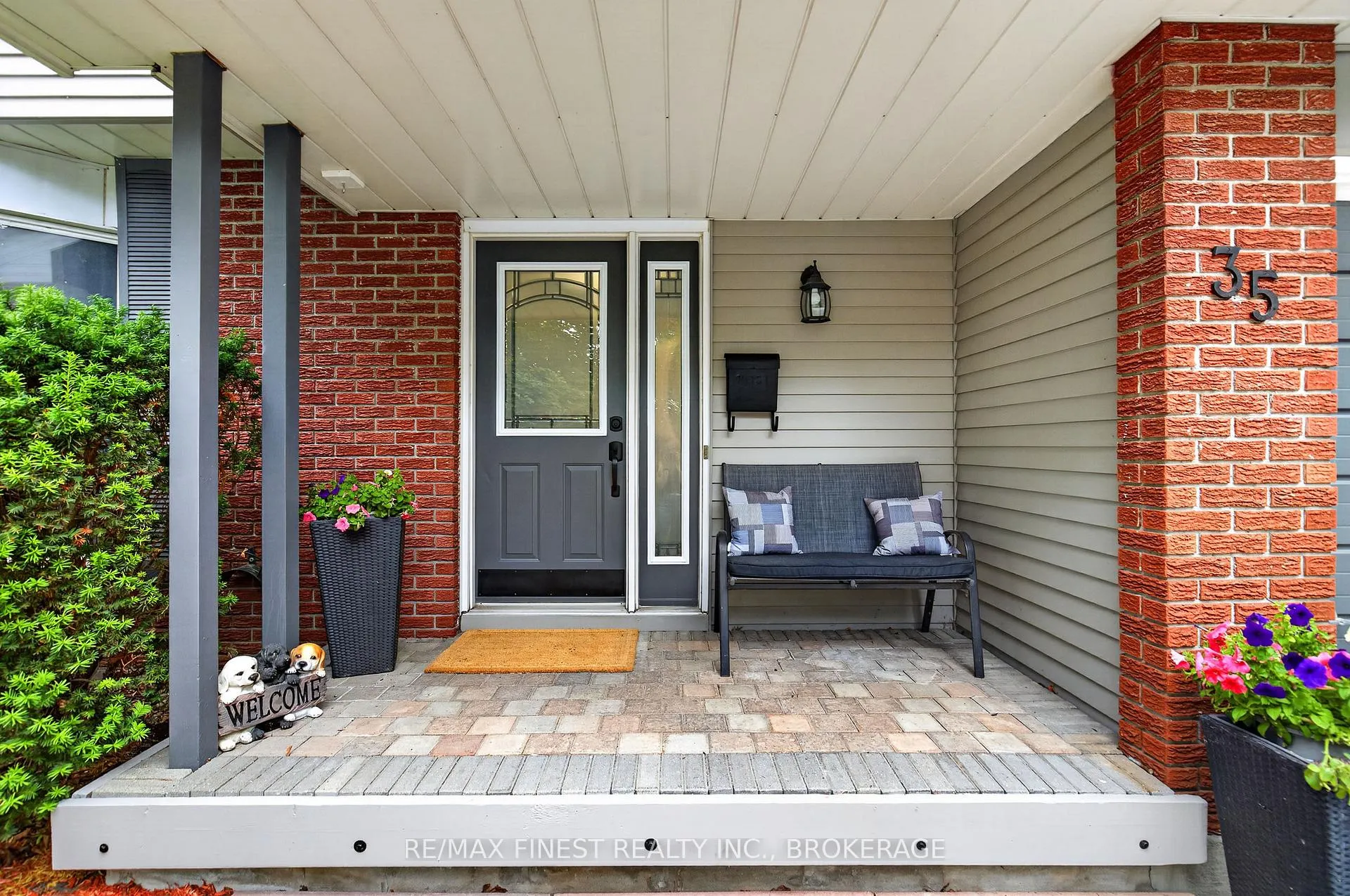 Photo 3 of 35 Keller Drive, Belleville, Belleville Ward — HOMEH