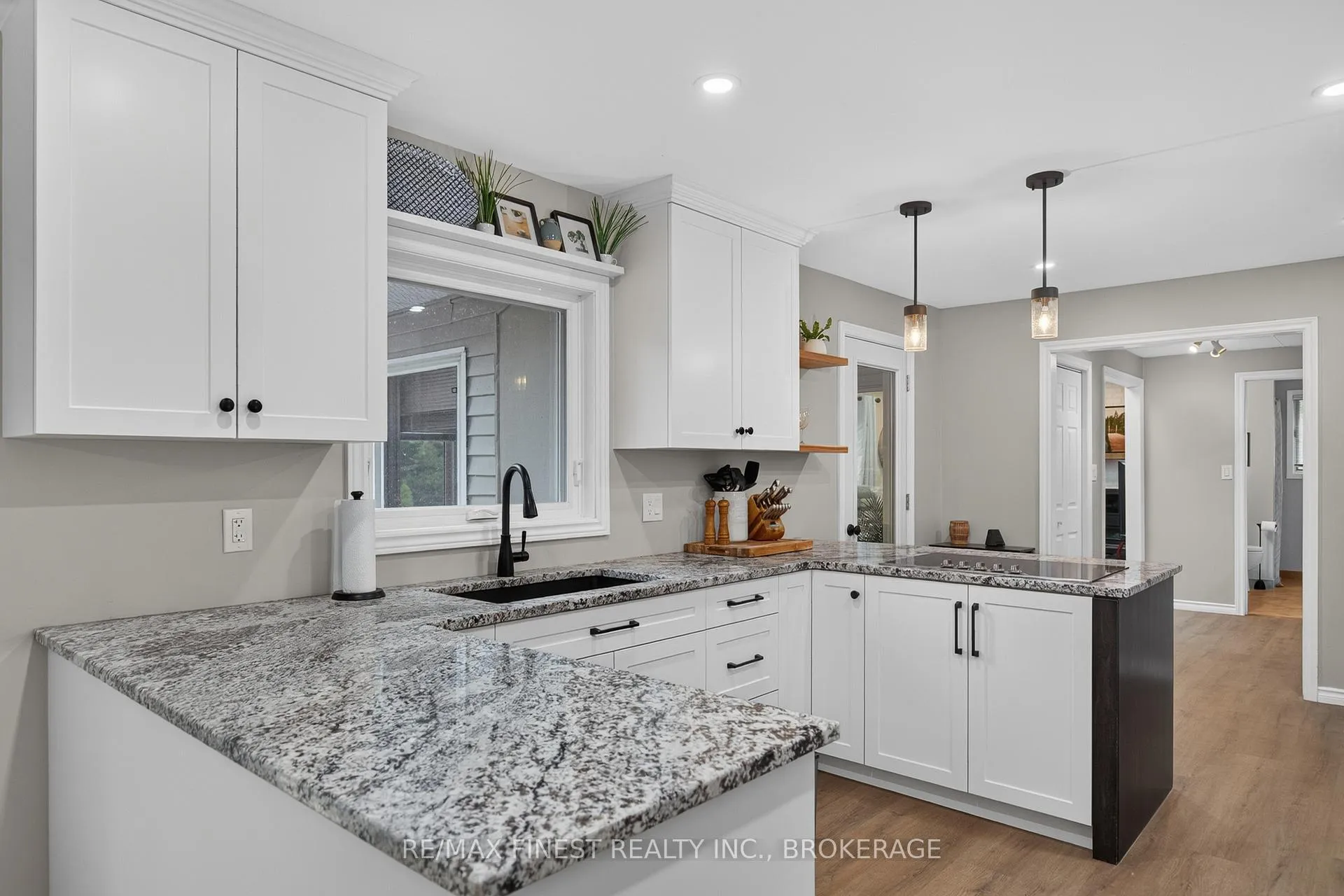 Photo 13 of 35 Keller Drive, Belleville, Belleville Ward — HOMEH