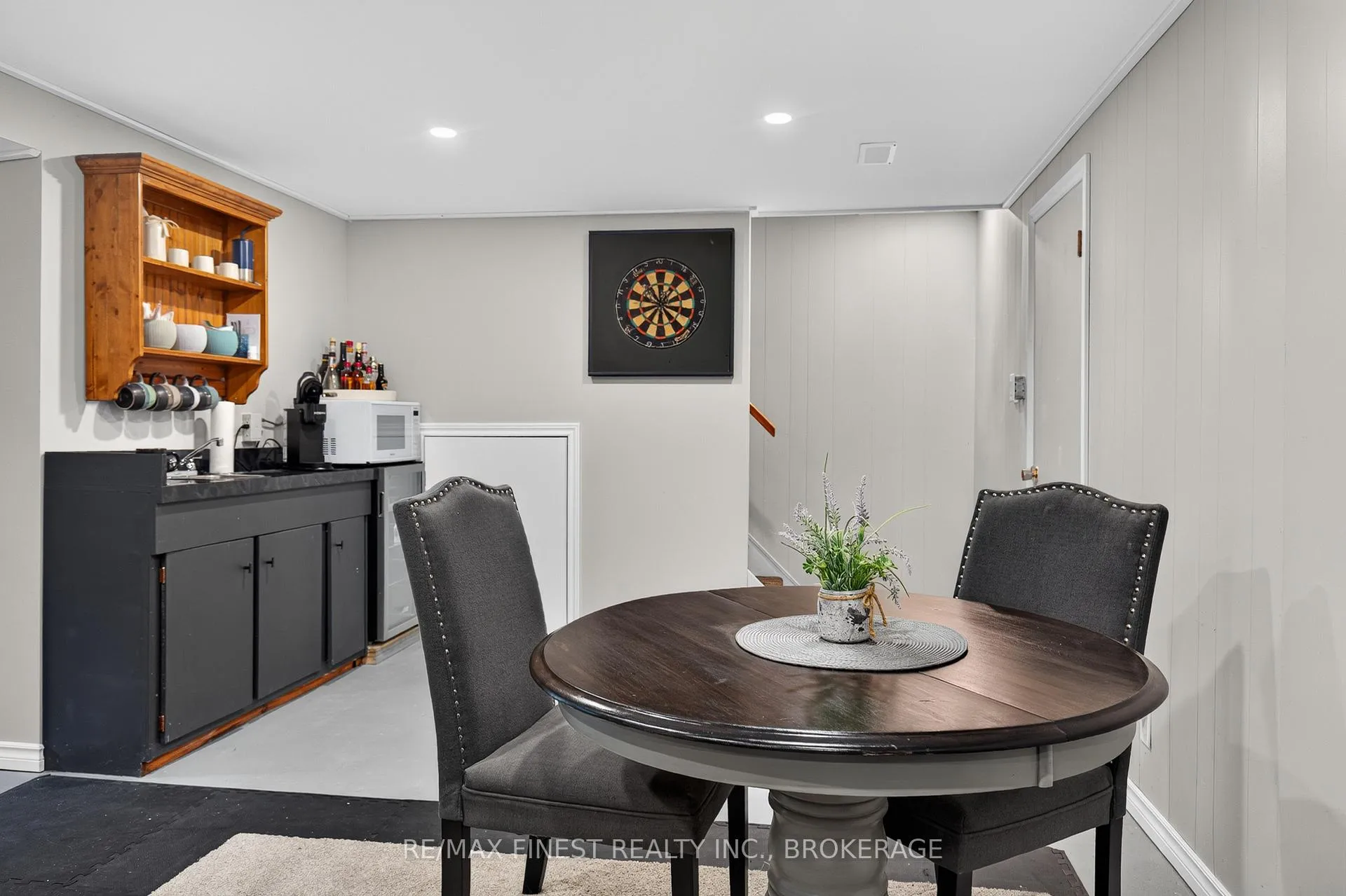 Photo 32 of 35 Keller Drive, Belleville, Belleville Ward — HOMEH