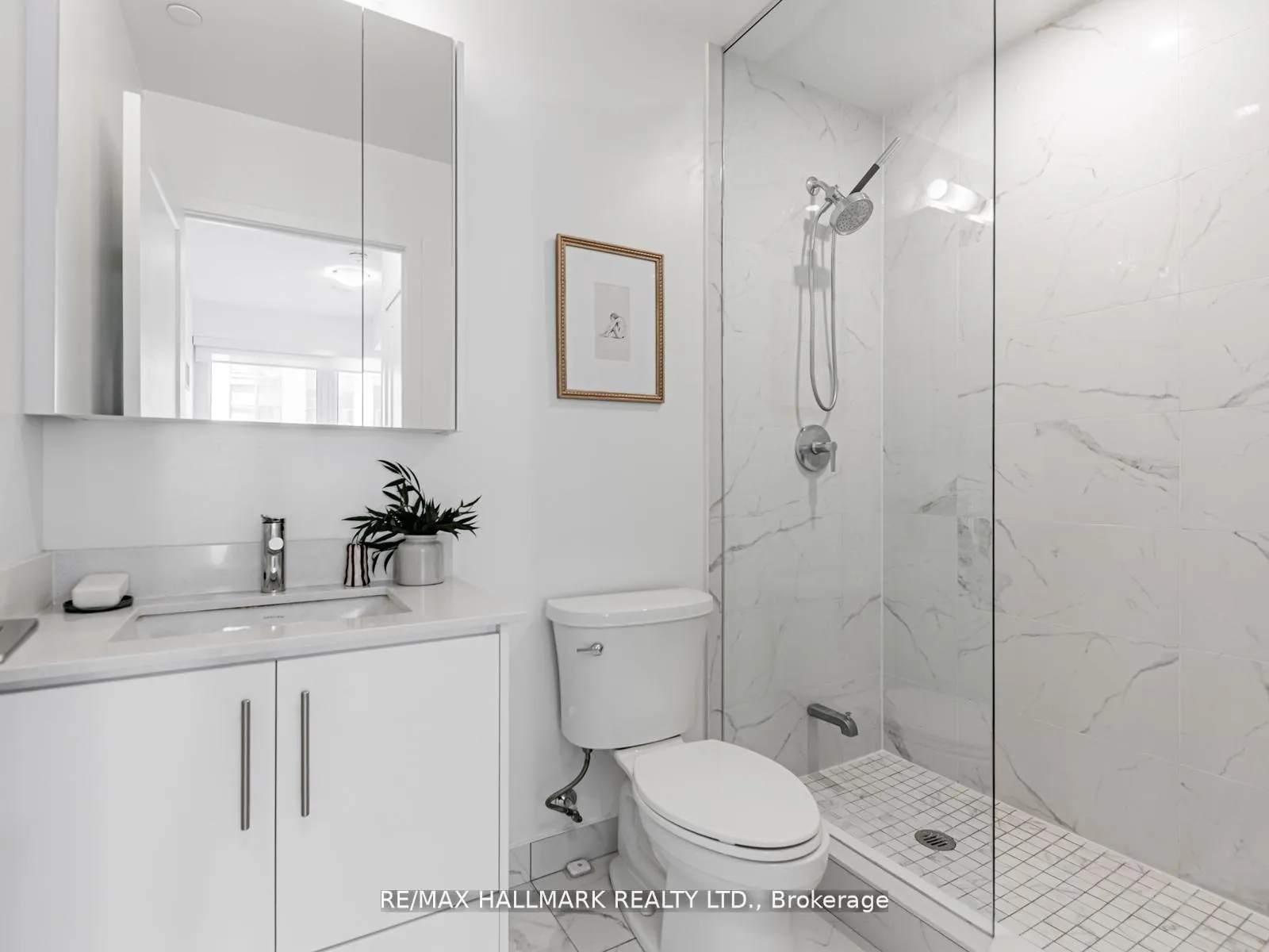 Photo 18 of Unit 404, 105 Oneida Crescent, Richmond Hill, Langstaff — HOMEH