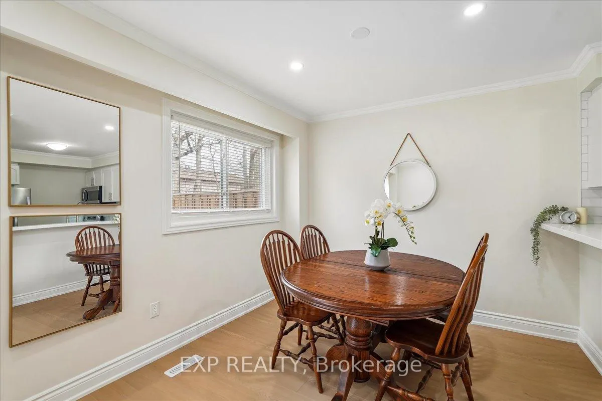 Photo 6 of Unit 72, 1556 Lancaster Drive, Oakville, Falgarwood — HOMEH