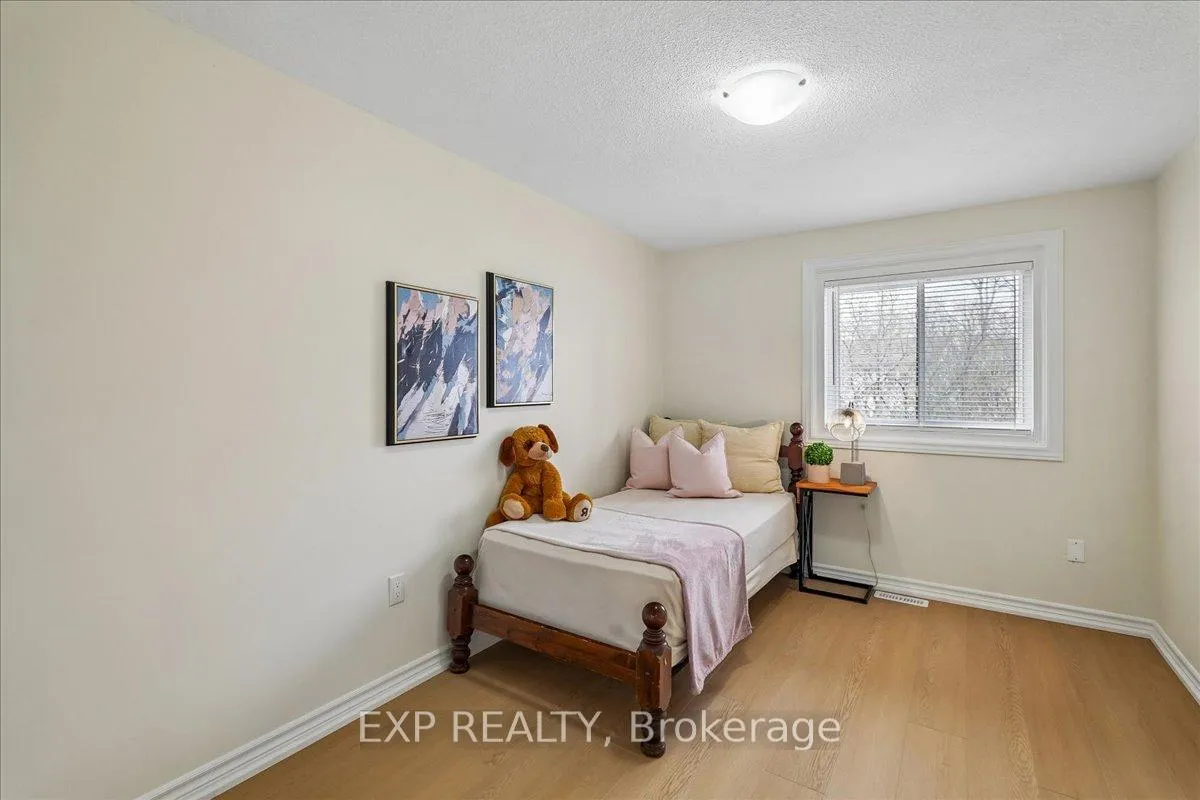 Photo 15 of Unit 72, 1556 Lancaster Drive, Oakville, Falgarwood — HOMEH