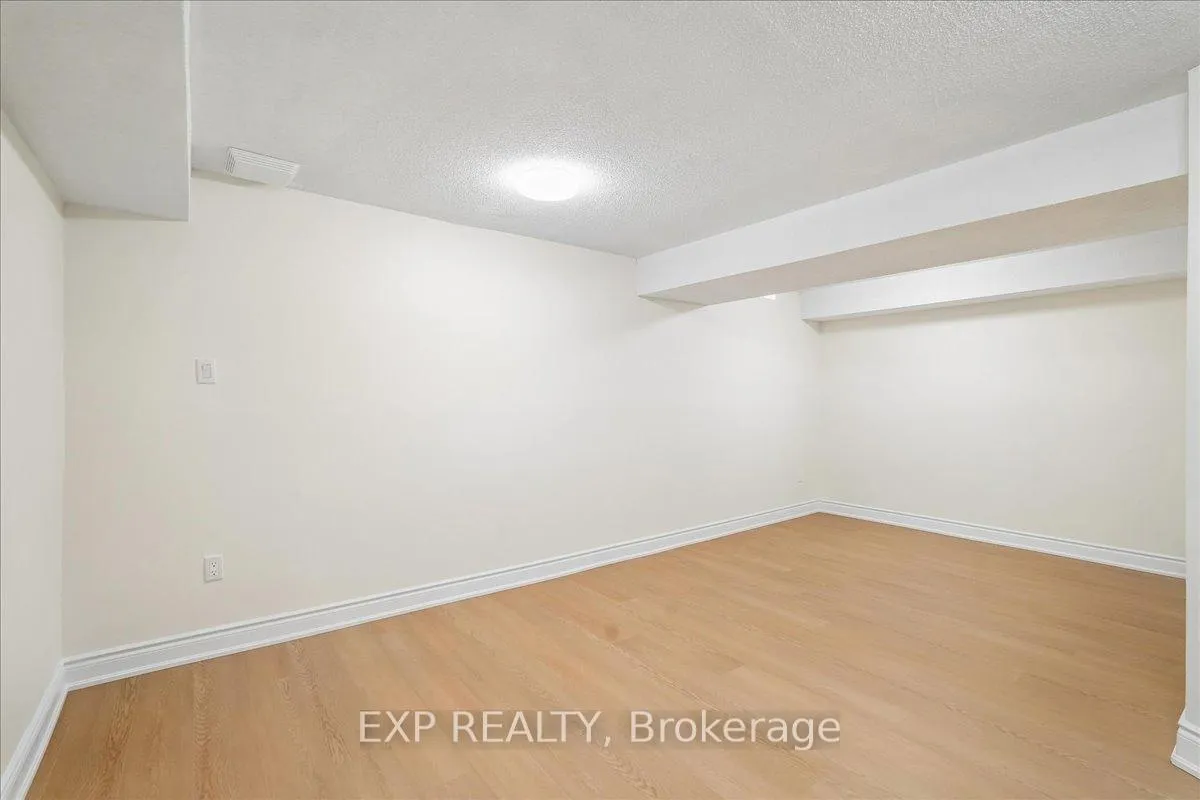 Photo 18 of Unit 72, 1556 Lancaster Drive, Oakville, Falgarwood — HOMEH
