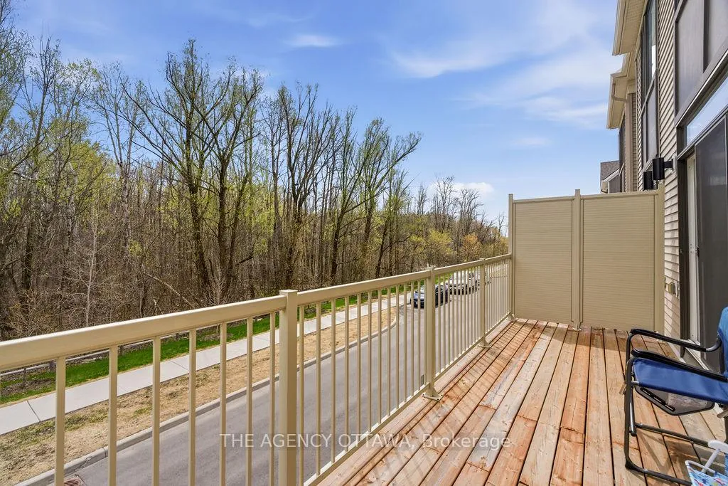 Photo 15 of 920 Nova Private, Ottawa, Barrhaven - Half Moon Bay — HOMEH