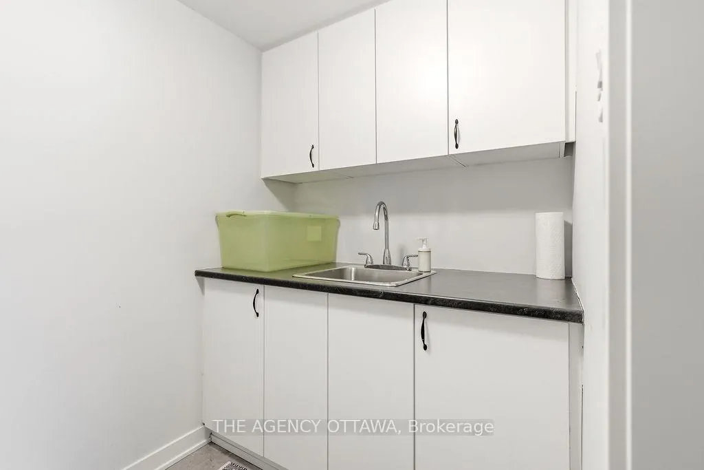 Photo 35 of 920 Nova Private, Ottawa, Barrhaven - Half Moon Bay — HOMEH