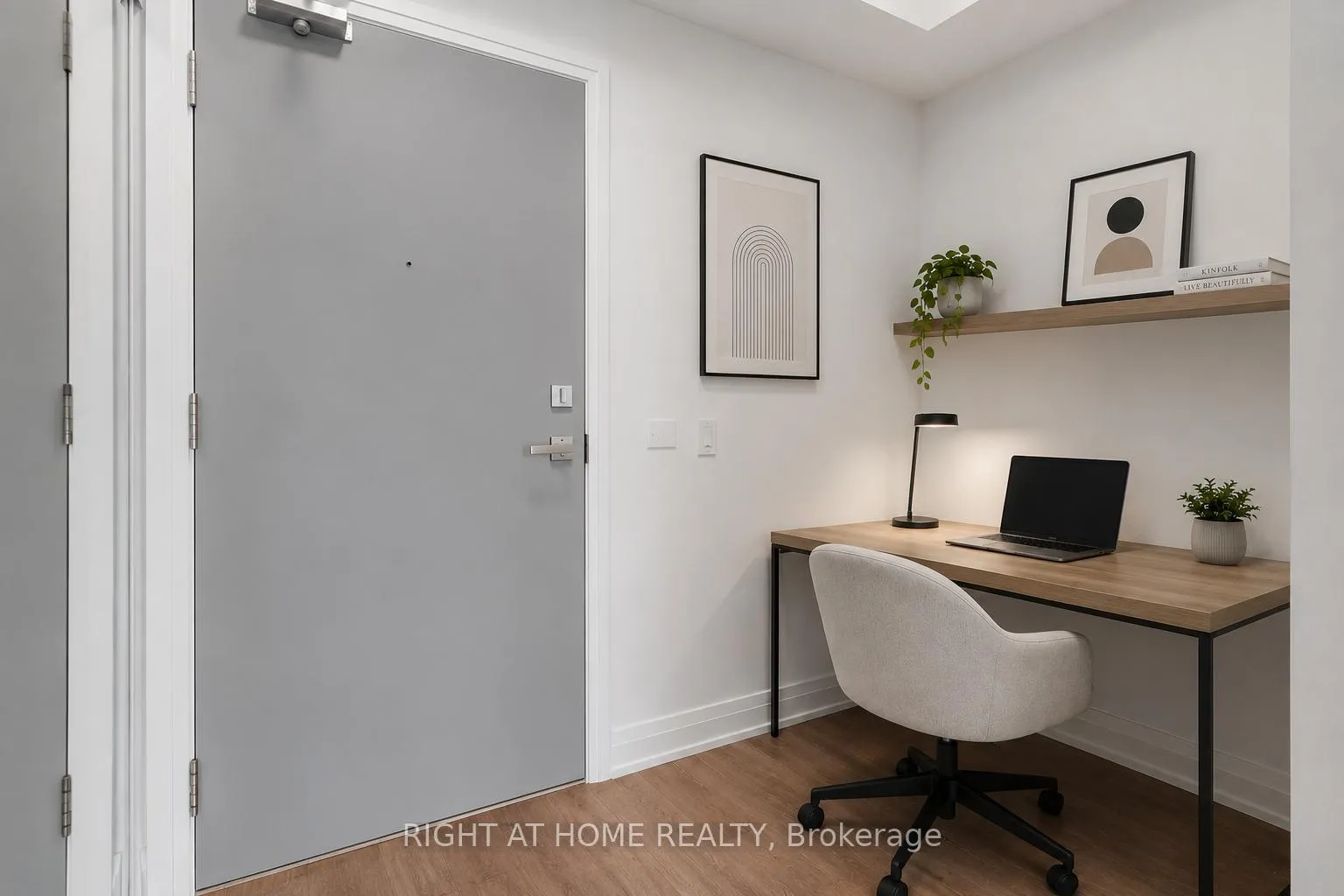Photo 10 of Unit 633, 591 Sheppard Avenue, North York, Bayview Village — HOMEH