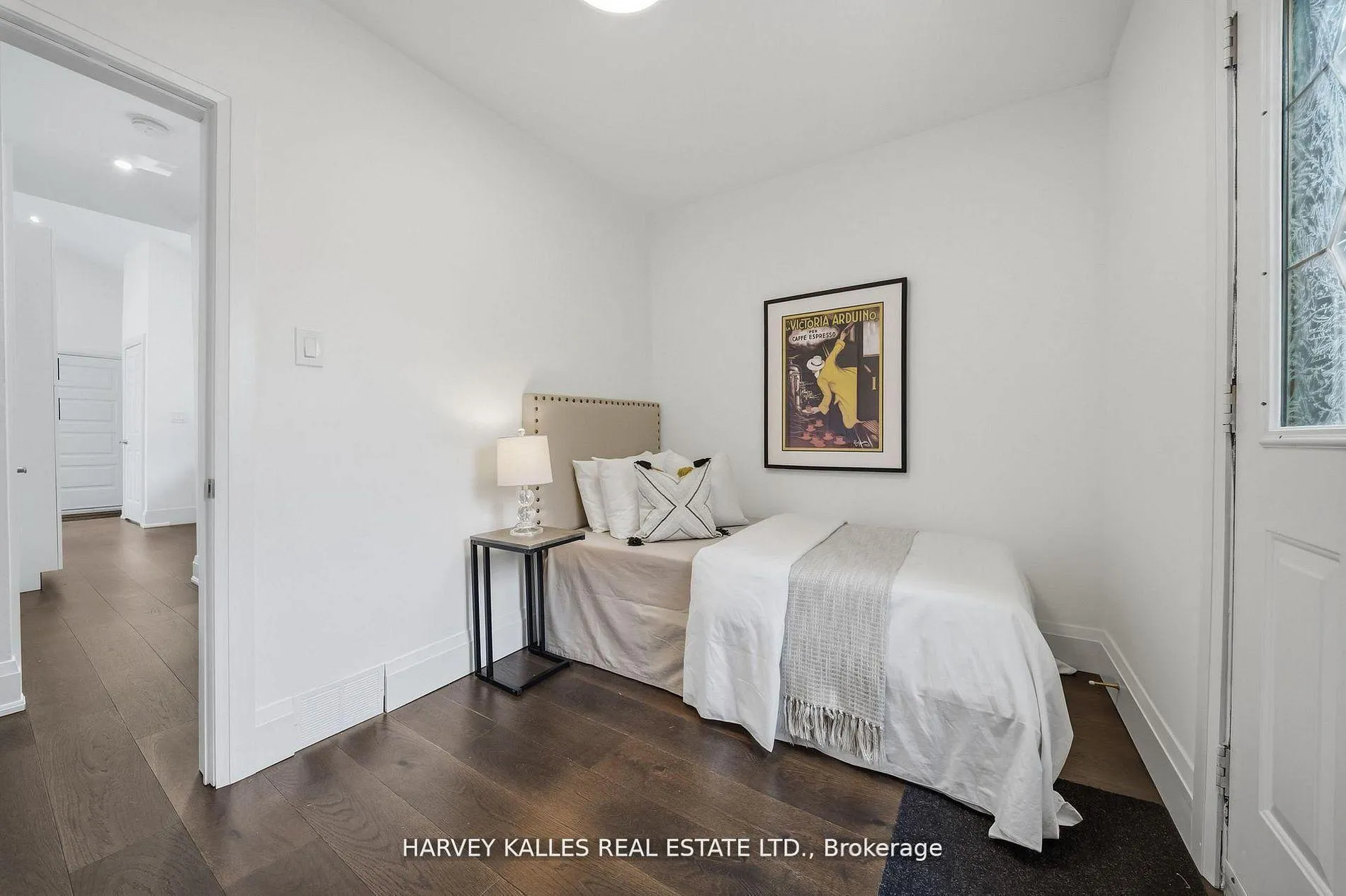Photo 22 of 568 Northcliffe Boulevard, Toronto, Oakwood Village — HOMEH