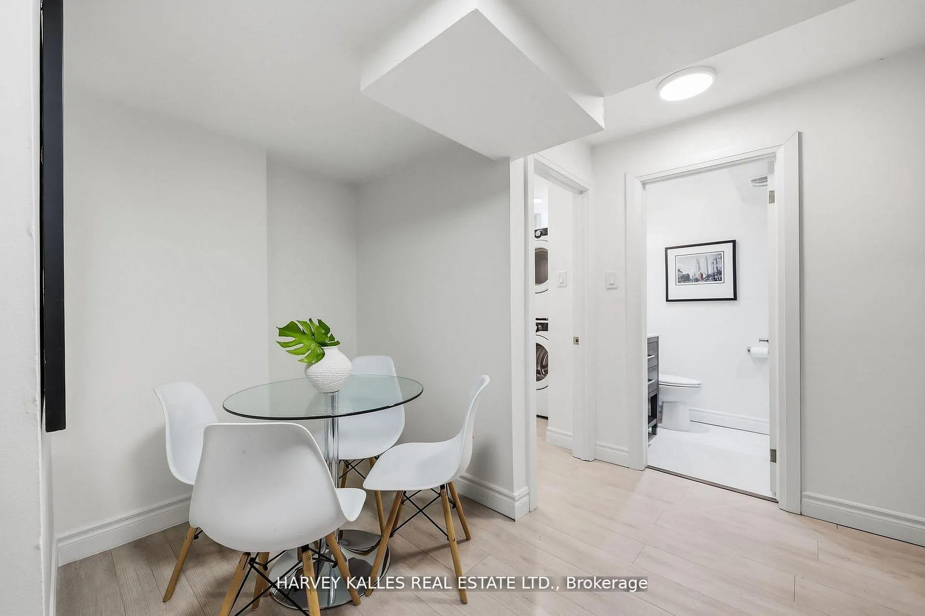 Photo 32 of 568 Northcliffe Boulevard, Toronto, Oakwood Village — HOMEH