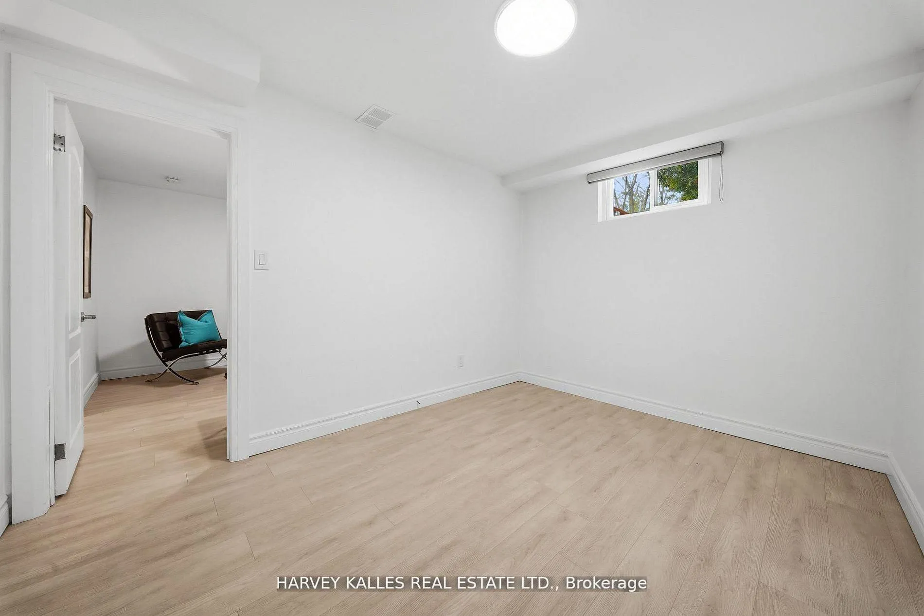Photo 36 of 568 Northcliffe Boulevard, Toronto, Oakwood Village — HOMEH