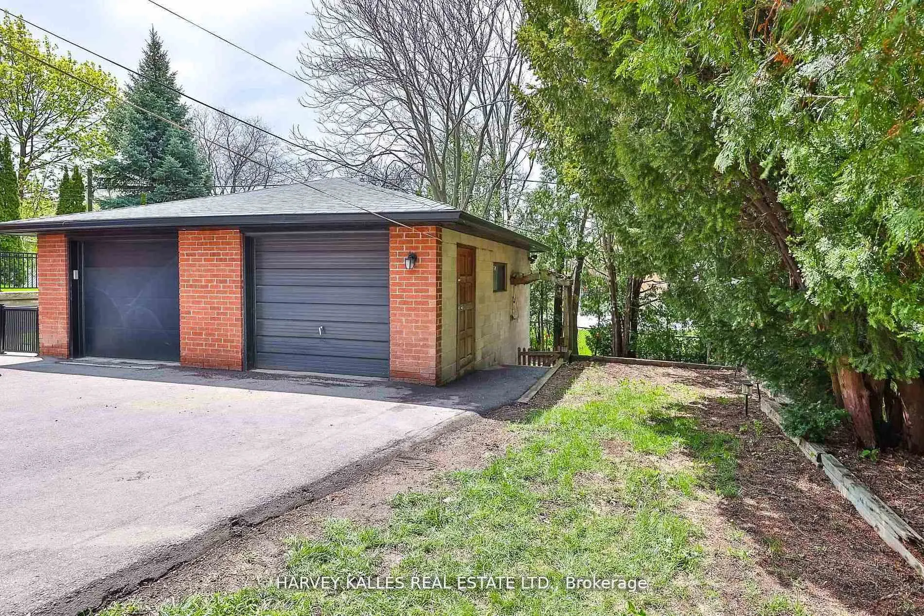 Photo 41 of 568 Northcliffe Boulevard, Toronto, Oakwood Village — HOMEH