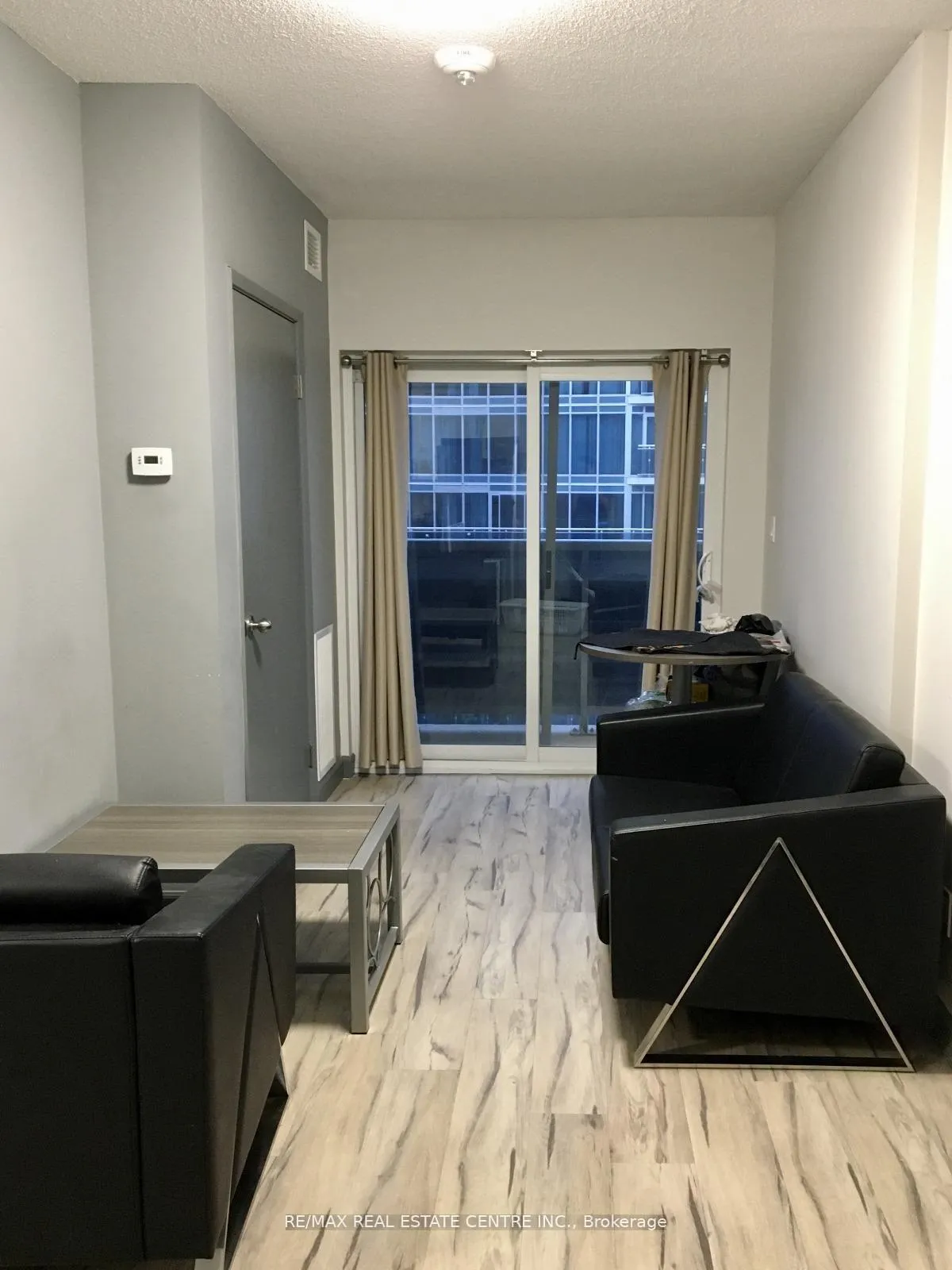 Photo 5 of Unit 279, 258 B Sunview Street, Waterloo, Beechwood/University — HOMEH