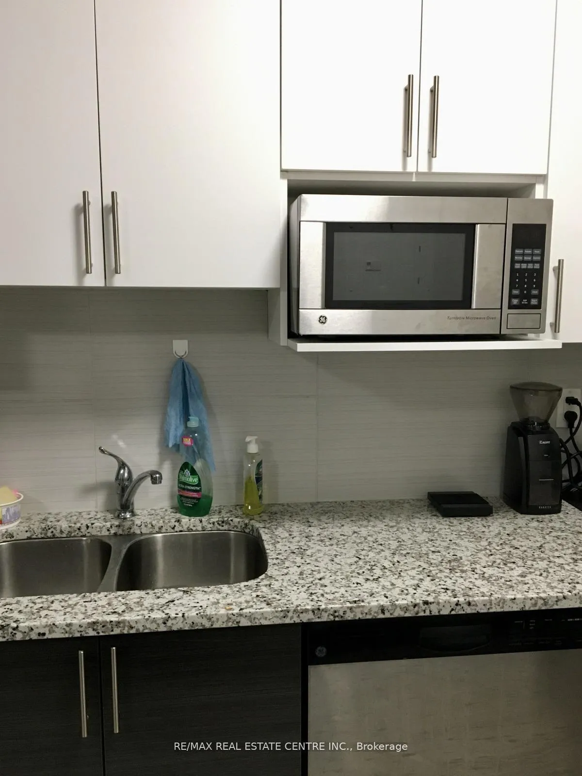 Photo 7 of Unit 279, 258 B Sunview Street, Waterloo, Beechwood/University — HOMEH