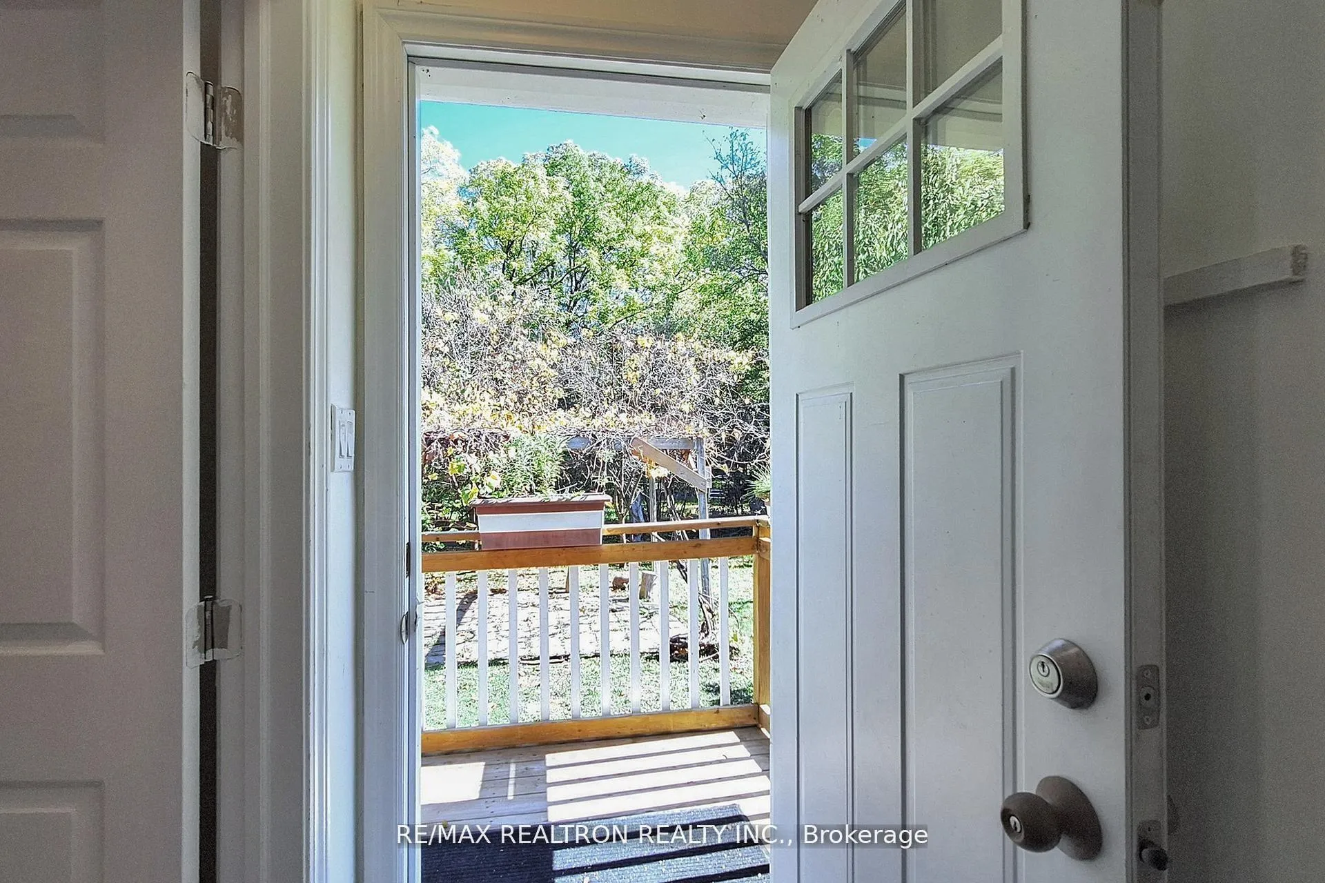 Photo 44 of 59 Machell Avenue, Aurora, Aurora Village — HOMEH