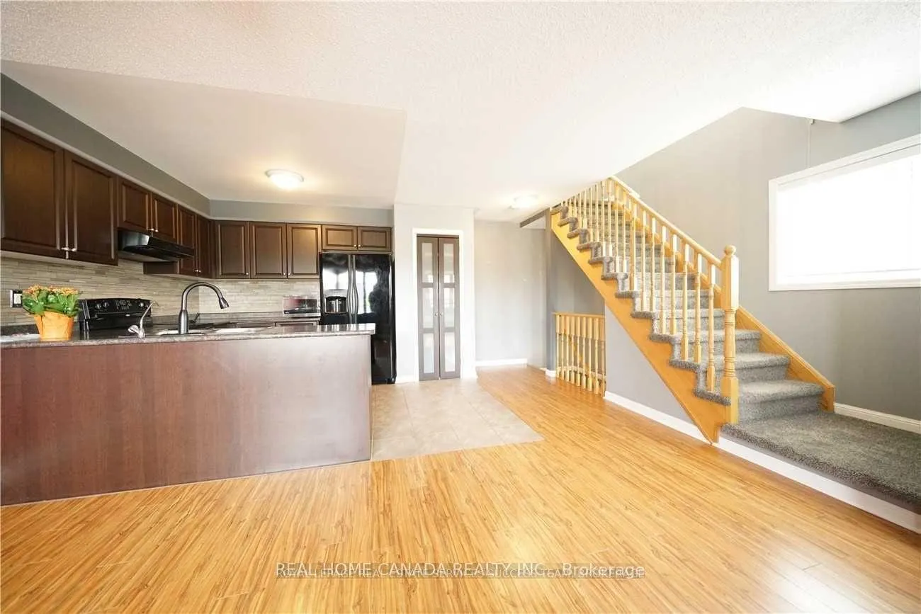 Photo 6 of Unit 66, 620 Ferguson Drive, Milton, Beaty — HOMEH