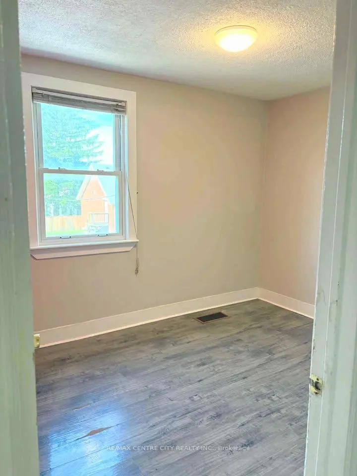 Photo 3 of Unit Upper, 31 Langarth Street W, London, South E — HOMEH