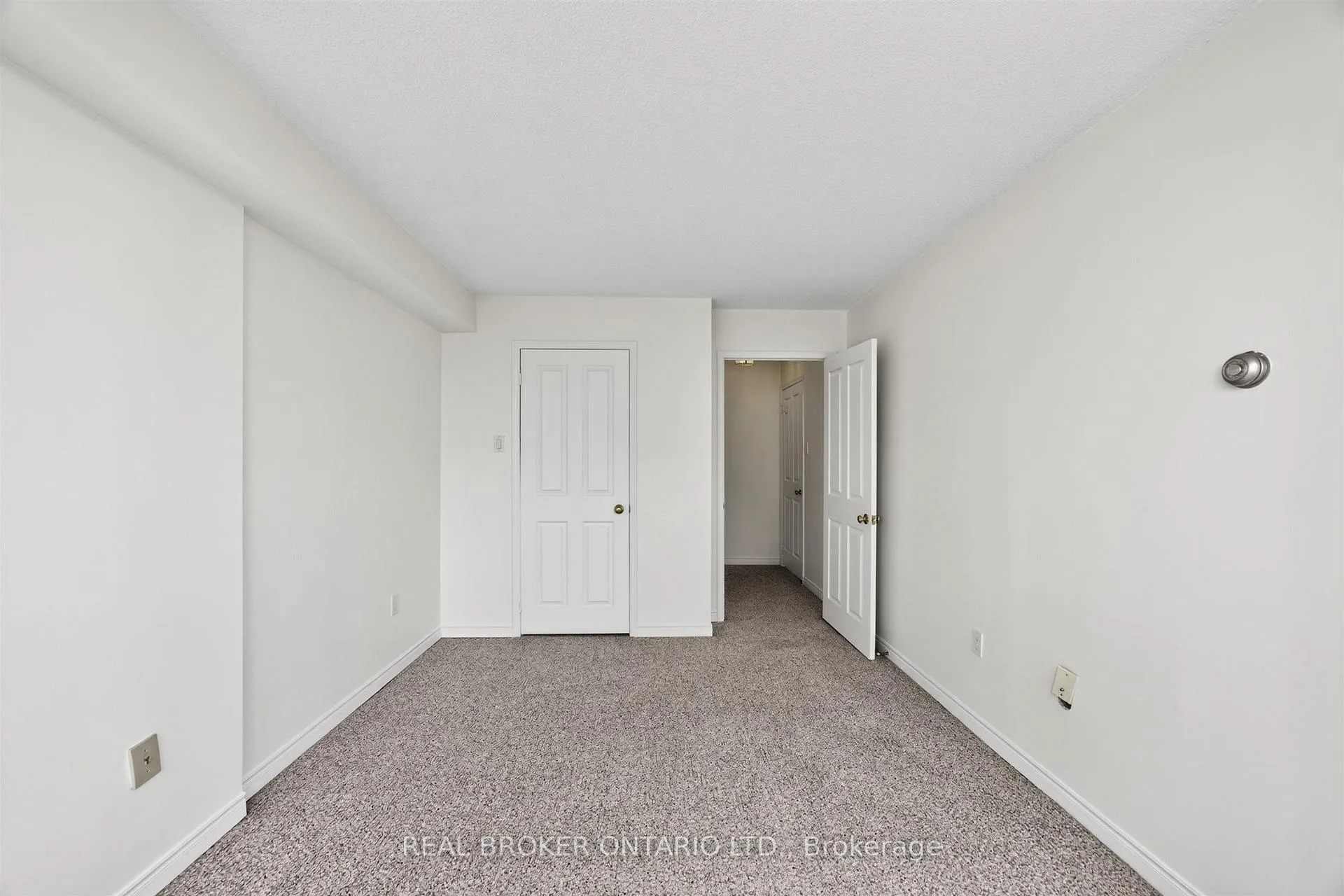Photo 23 of Unit 501, 7250 Yonge Street, Vaughan, Crestwood-Springfarm-Yorkhill — HOMEH