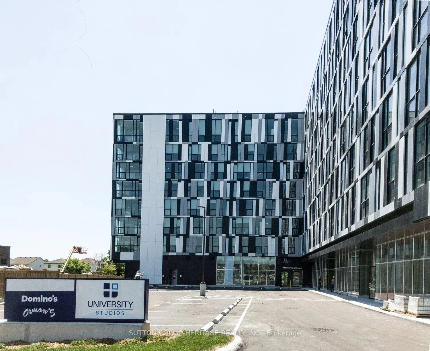 Photo 2 of Unit 36, 1900 Simcoe Street N, Oshawa, Samac — HOMEH
