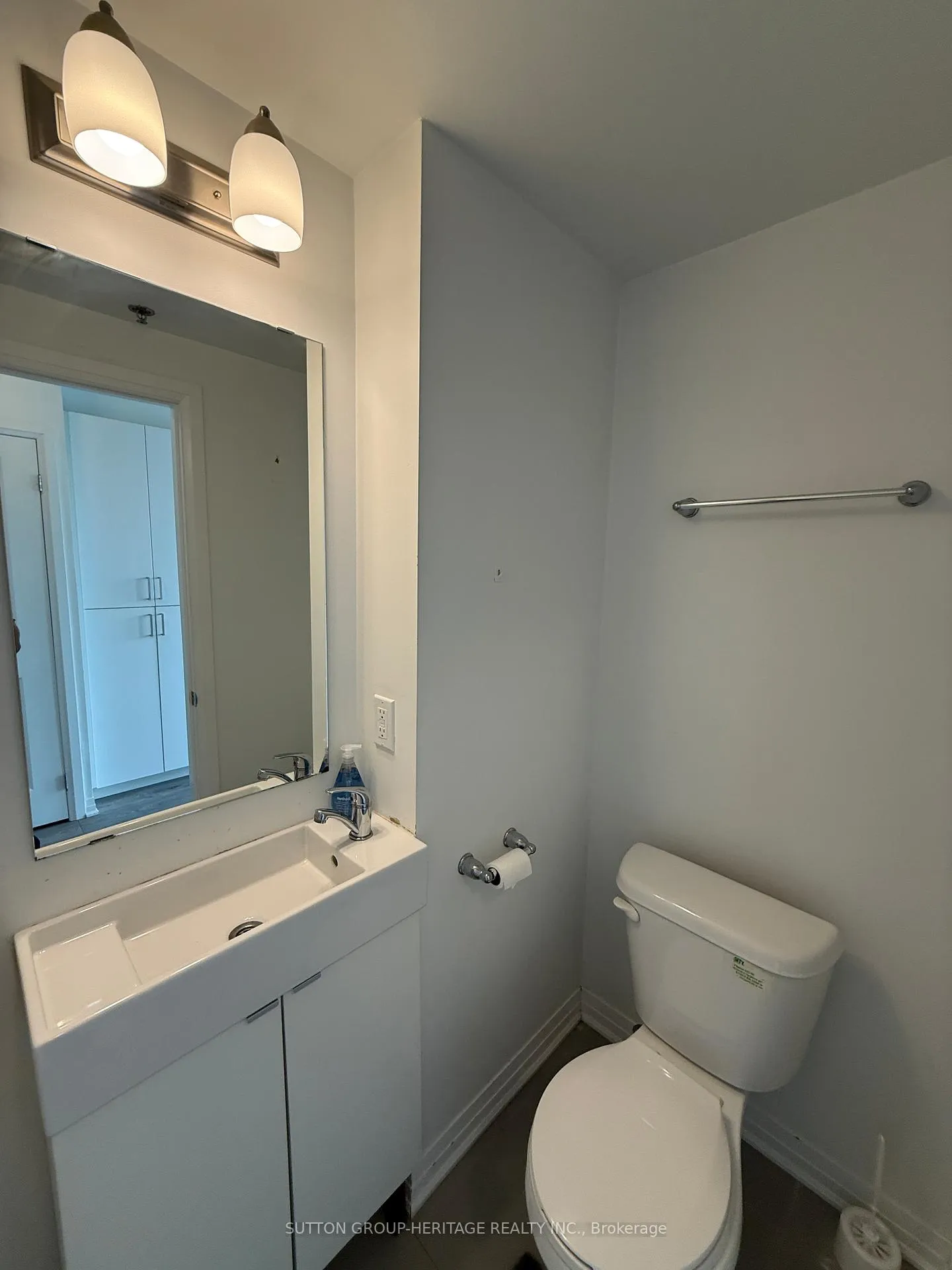 Photo 4 of Unit 36, 1900 Simcoe Street N, Oshawa, Samac — HOMEH