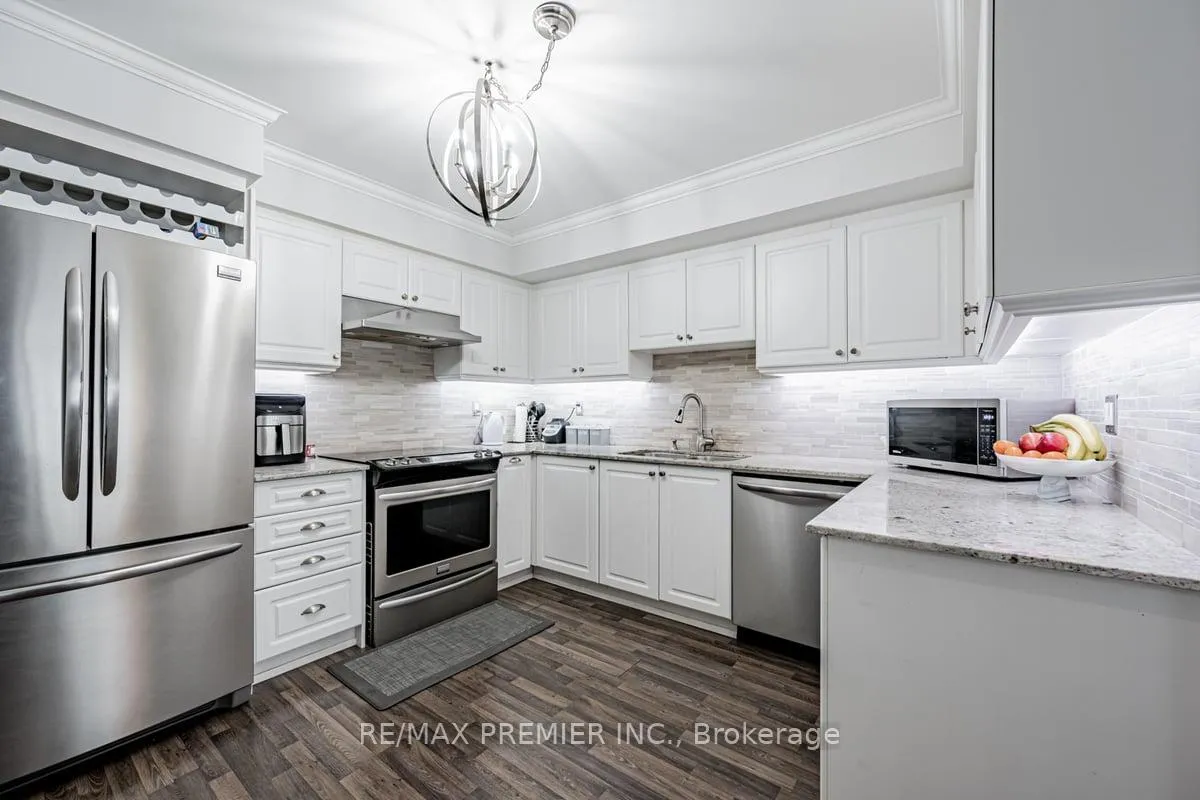 Photo 2 of Unit 624, 140 Widdicombe Hill Boulevard, Etobicoke, Willowridge-Martingrove-Richview — HOMEH