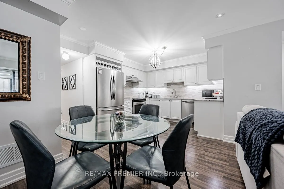 Photo 4 of Unit 624, 140 Widdicombe Hill Boulevard, Etobicoke, Willowridge-Martingrove-Richview — HOMEH
