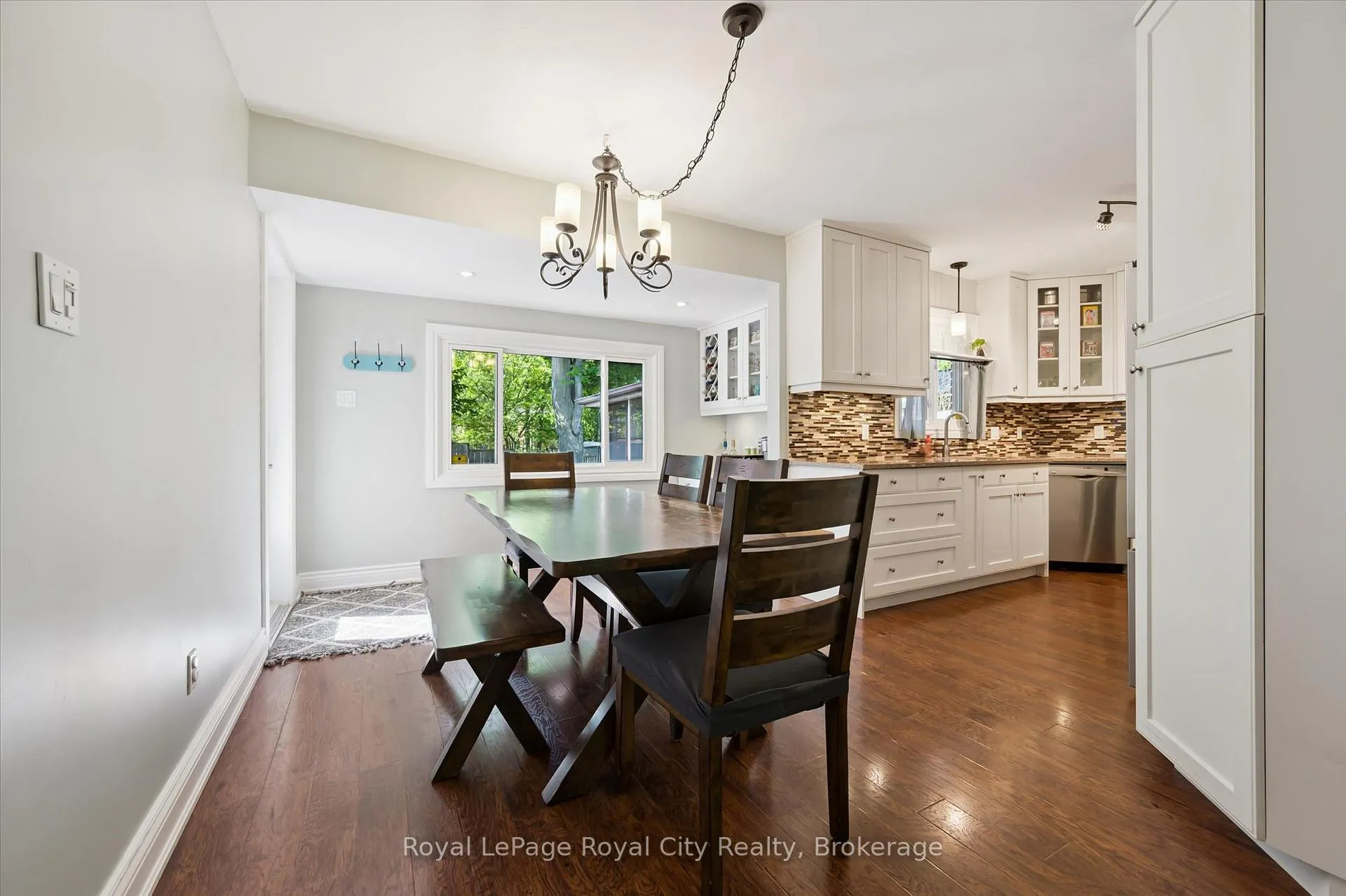 Photo 13 of 229 Ross Avenue, Kitchener — HOMEH