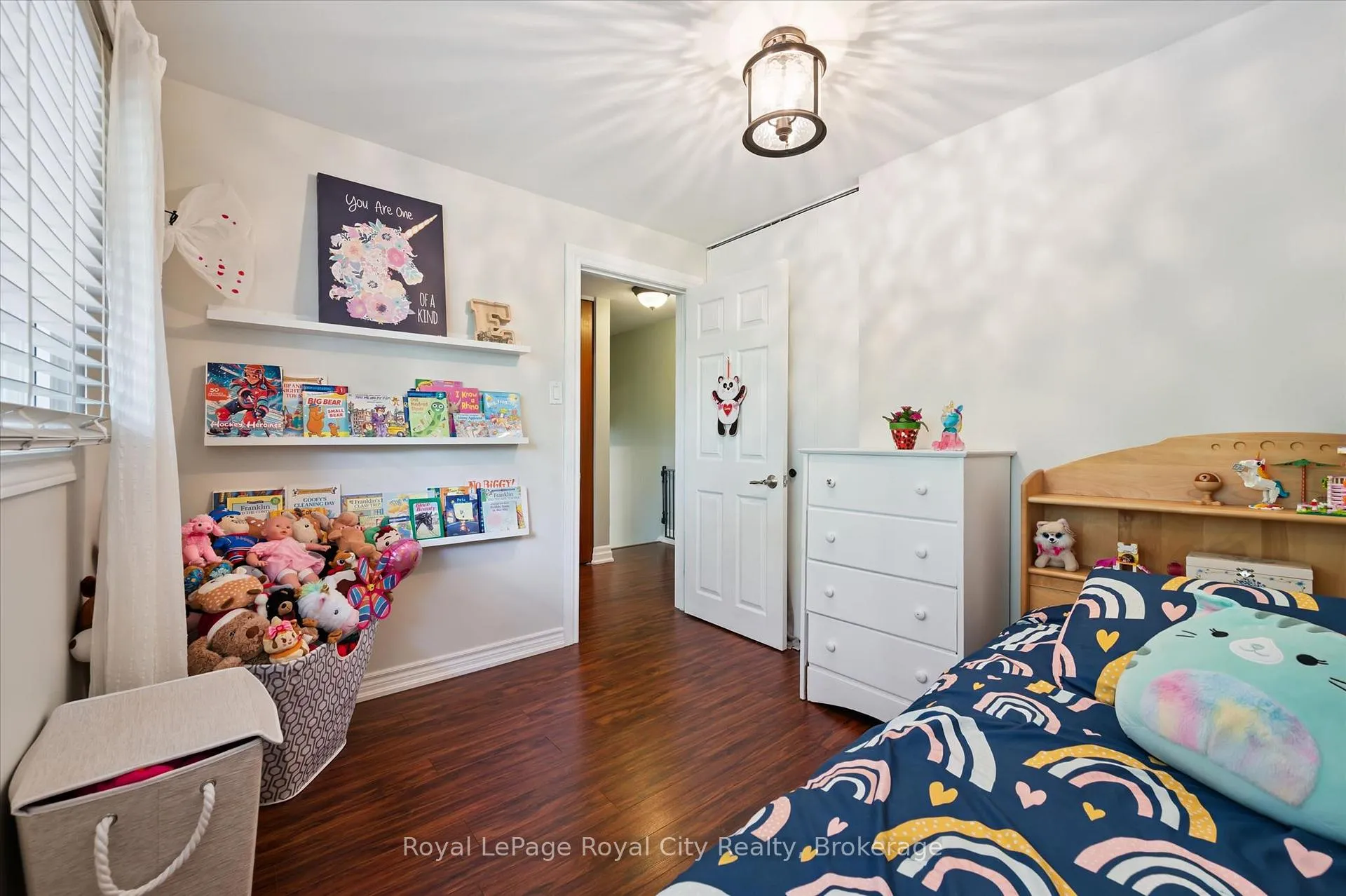 Photo 27 of 229 Ross Avenue, Kitchener — HOMEH