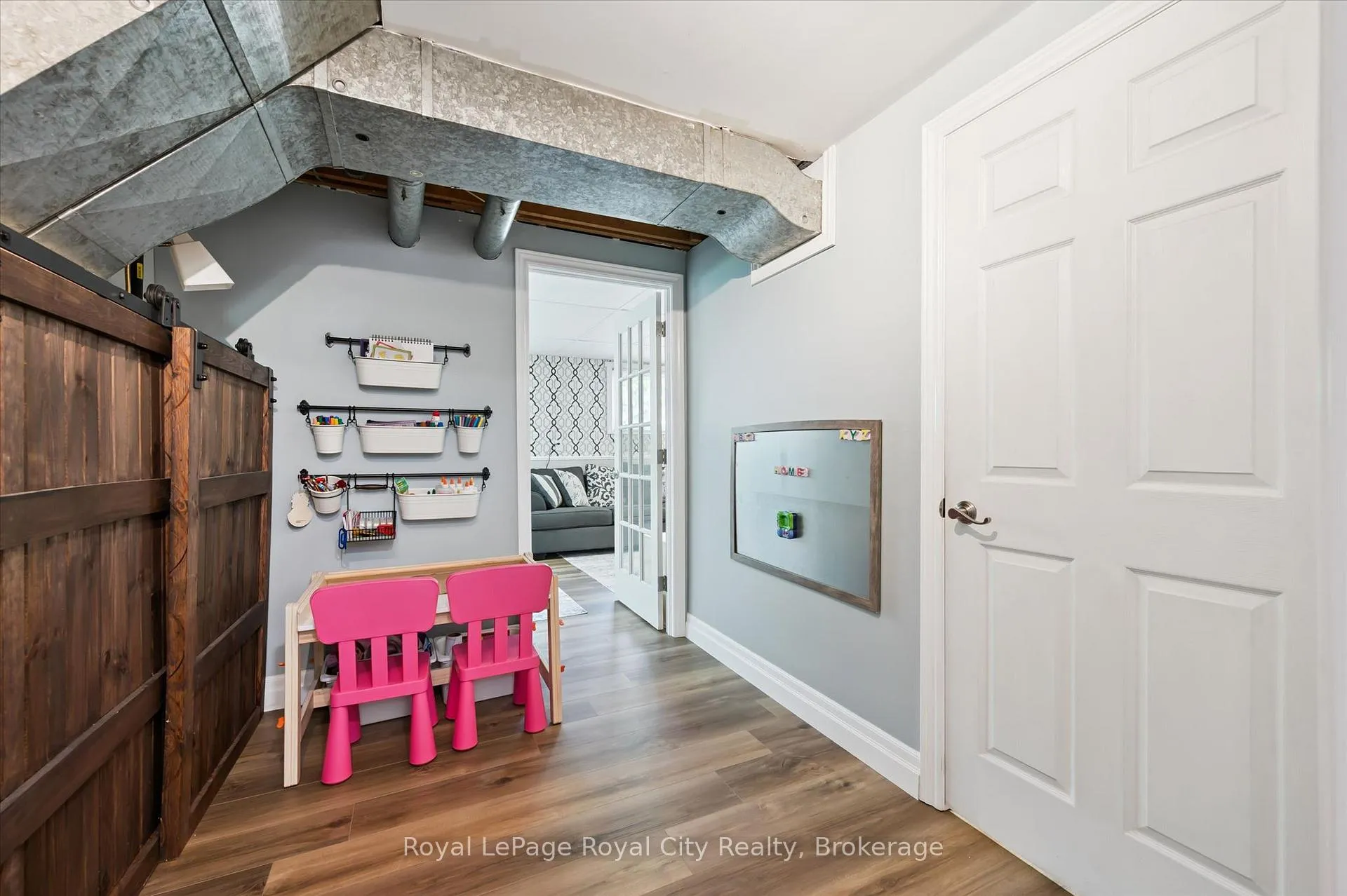 Photo 30 of 229 Ross Avenue, Kitchener — HOMEH