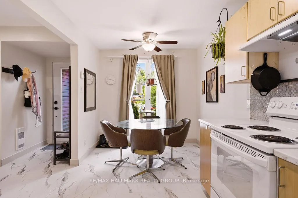 Photo 6 of 67 Grady Crescent, Ottawa, Sheahan Estates/Trend Village — HOMEH