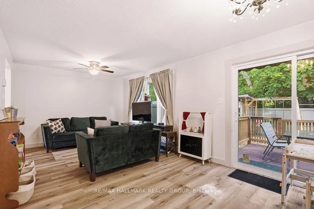 Photo 20 of 67 Grady Crescent, Ottawa, Sheahan Estates/Trend Village — HOMEH