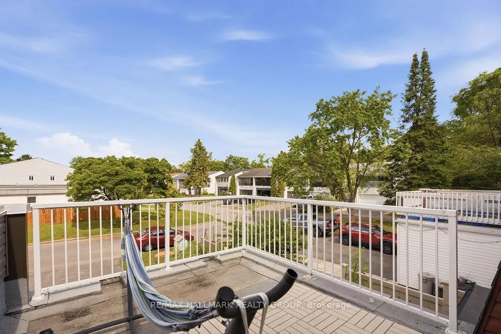 Photo 37 of 67 Grady Crescent, Ottawa, Sheahan Estates/Trend Village — HOMEH