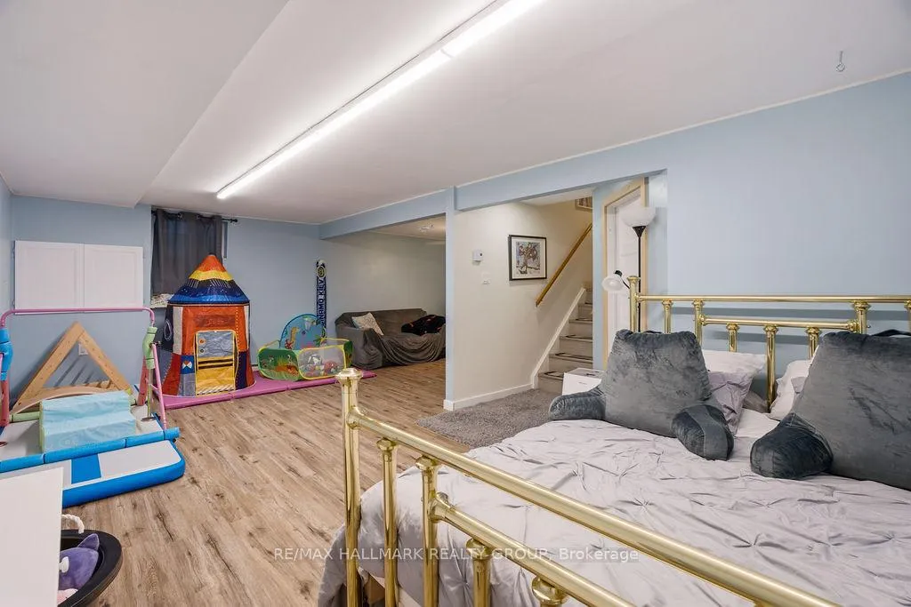 Photo 41 of 67 Grady Crescent, Ottawa, Sheahan Estates/Trend Village — HOMEH