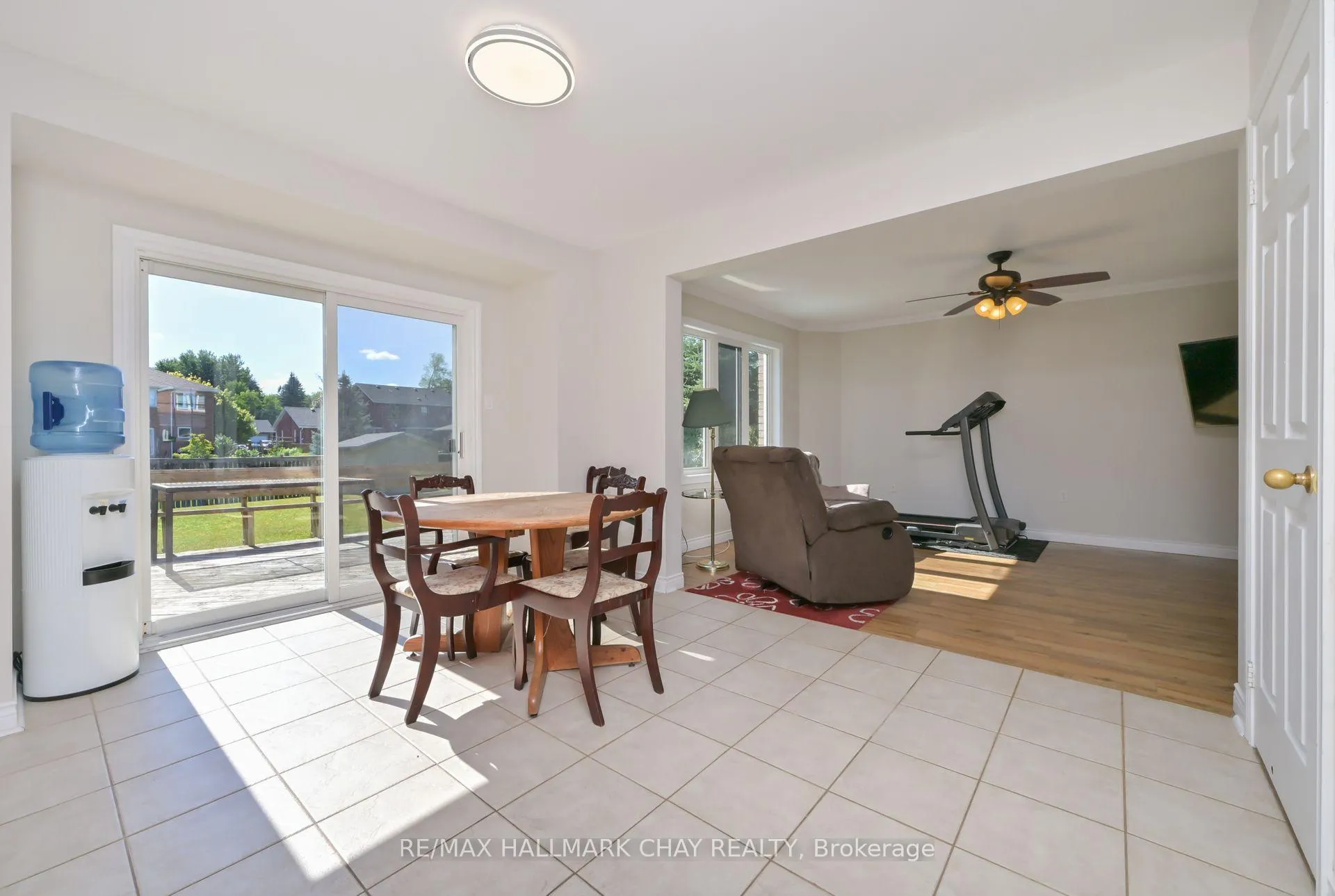 Photo 11 of 16 Brian Crescent, Adjala-Tosorontio, Everett — HOMEH