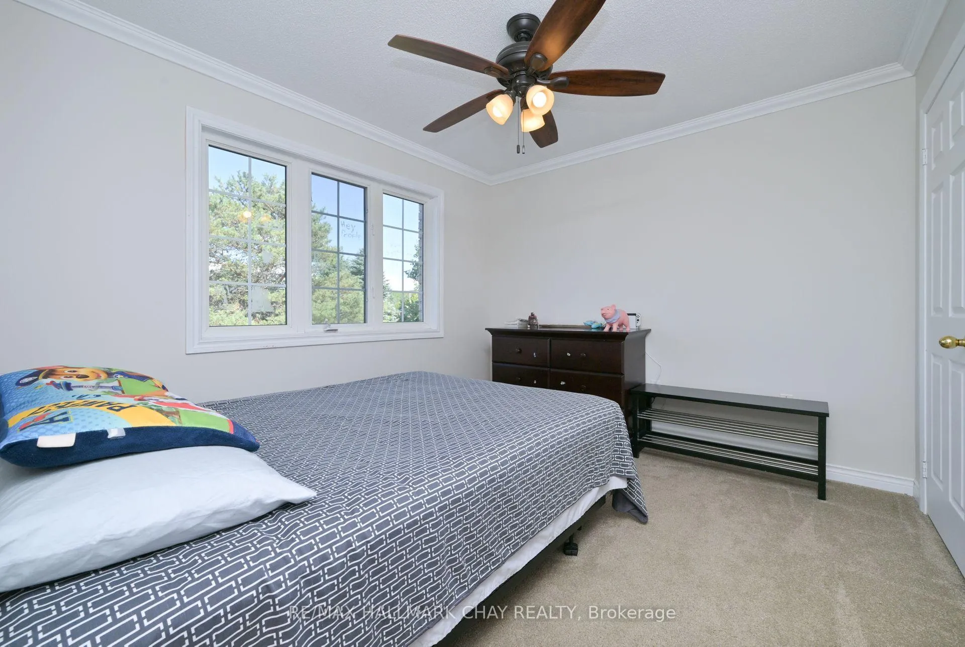 Photo 20 of 16 Brian Crescent, Adjala-Tosorontio, Everett — HOMEH