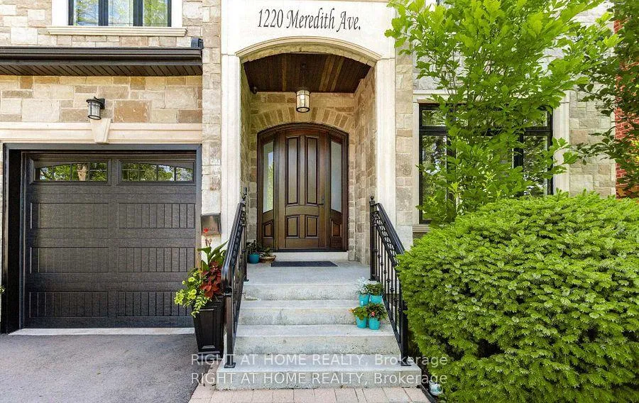 Photo 2 of 1220 Meredith Avenue, Mississauga, Lakeview — HOMEH