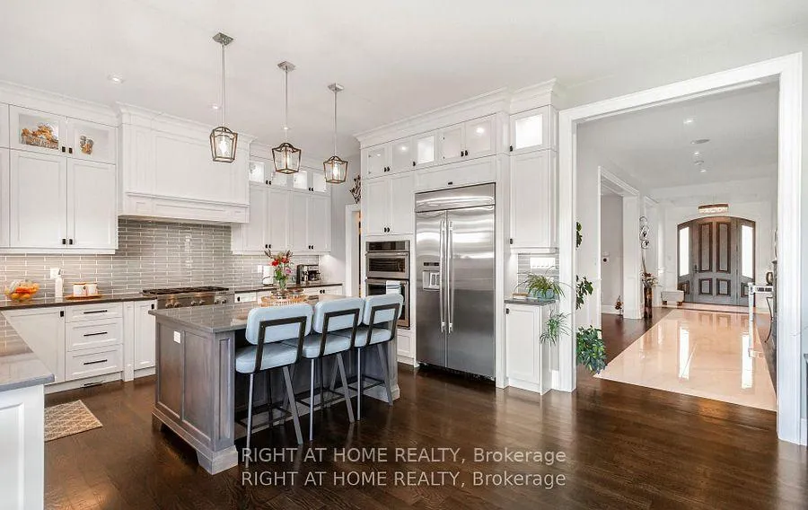 Photo 13 of 1220 Meredith Avenue, Mississauga, Lakeview — HOMEH