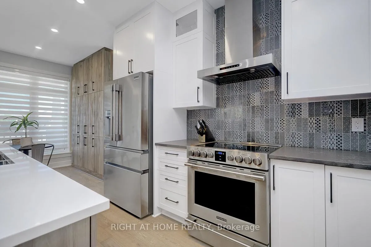Photo 15 of 780 Keinouche Place, Ottawa, Camelot — HOMEH