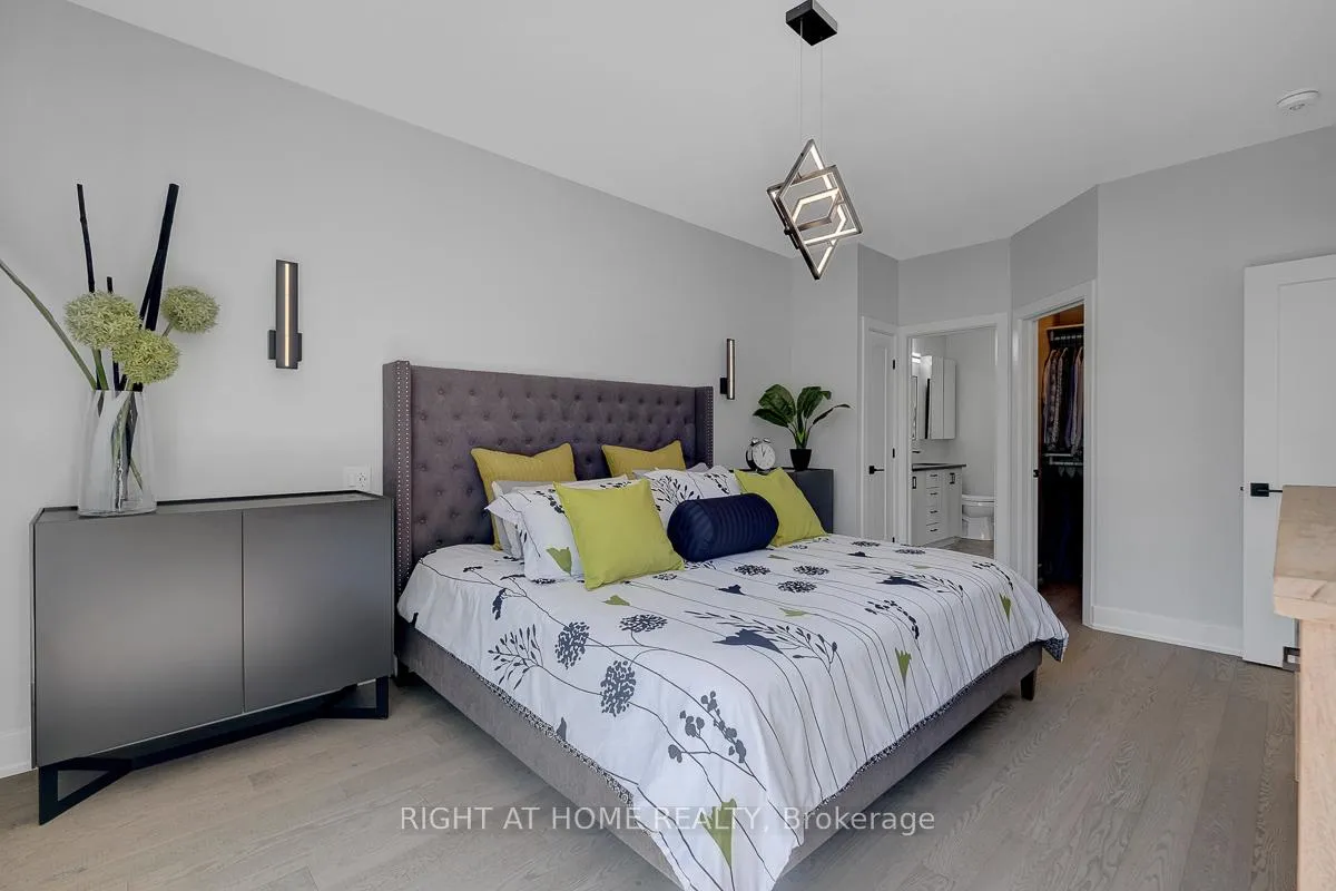 Photo 22 of 780 Keinouche Place, Ottawa, Camelot — HOMEH