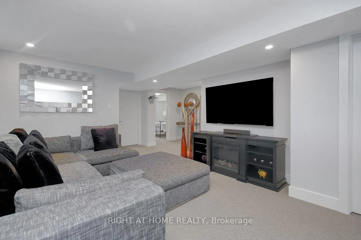 Photo 29 of 780 Keinouche Place, Ottawa, Camelot — HOMEH