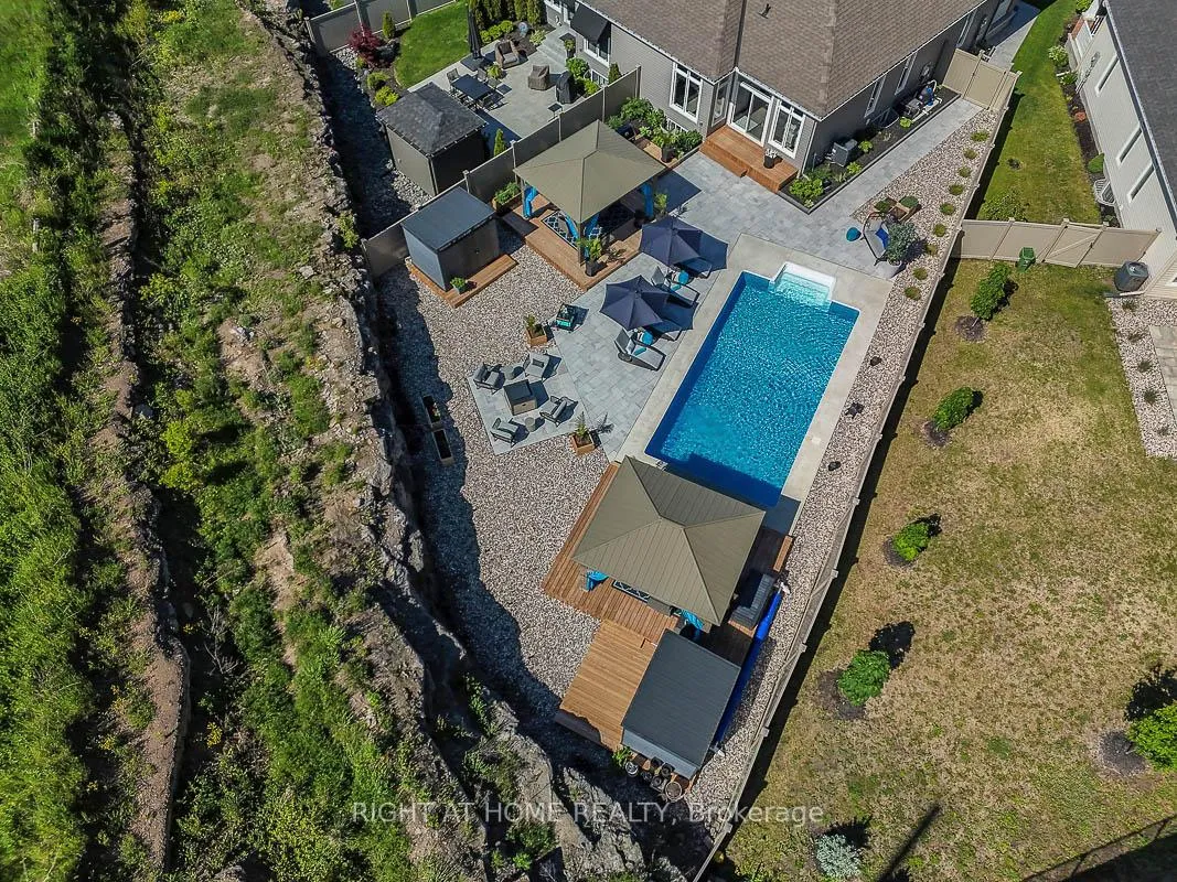 Photo 45 of 780 Keinouche Place, Ottawa, Camelot — HOMEH