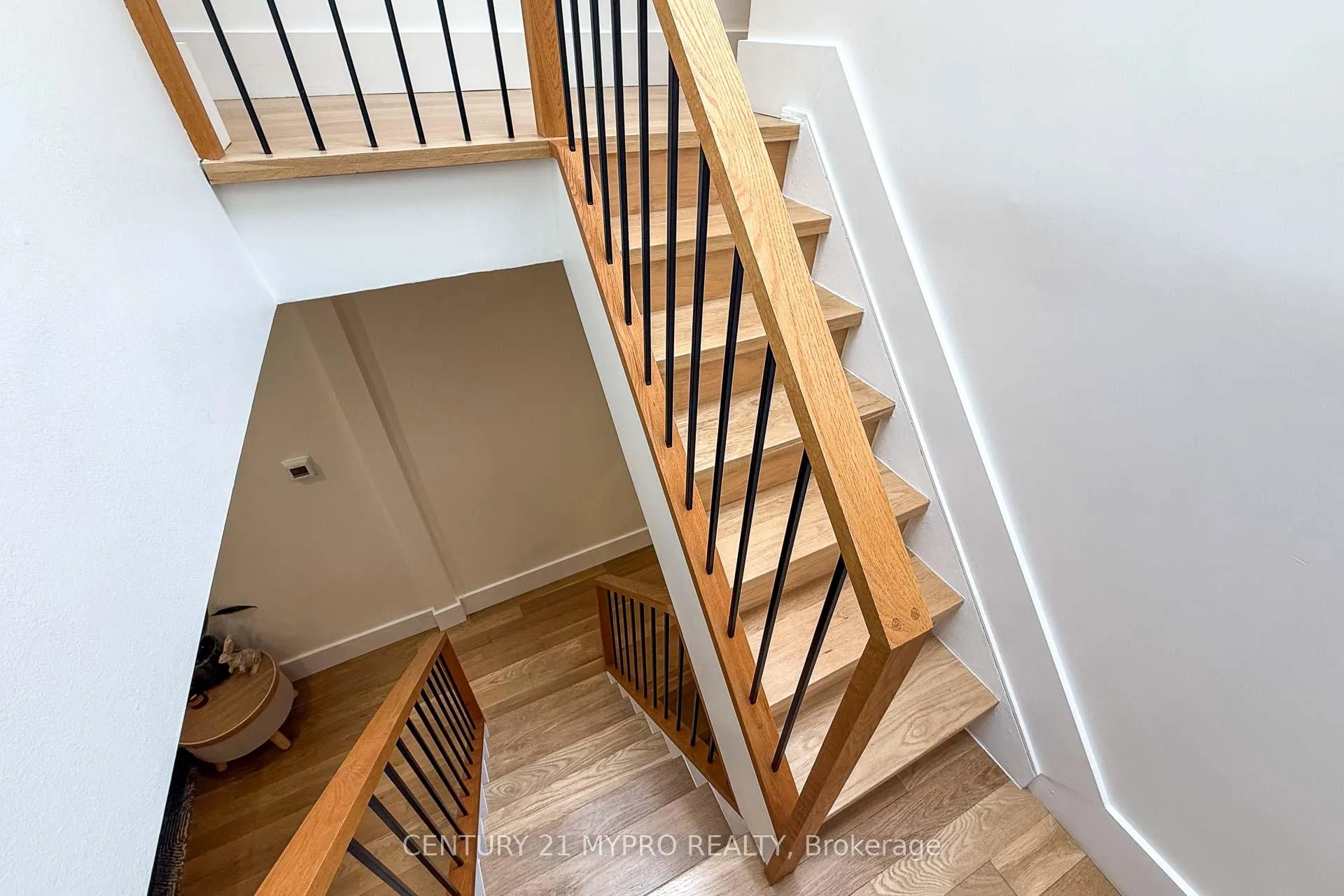 Photo 21 of 292 Highfield Road, Toronto, Greenwood-Coxwell — HOMEH