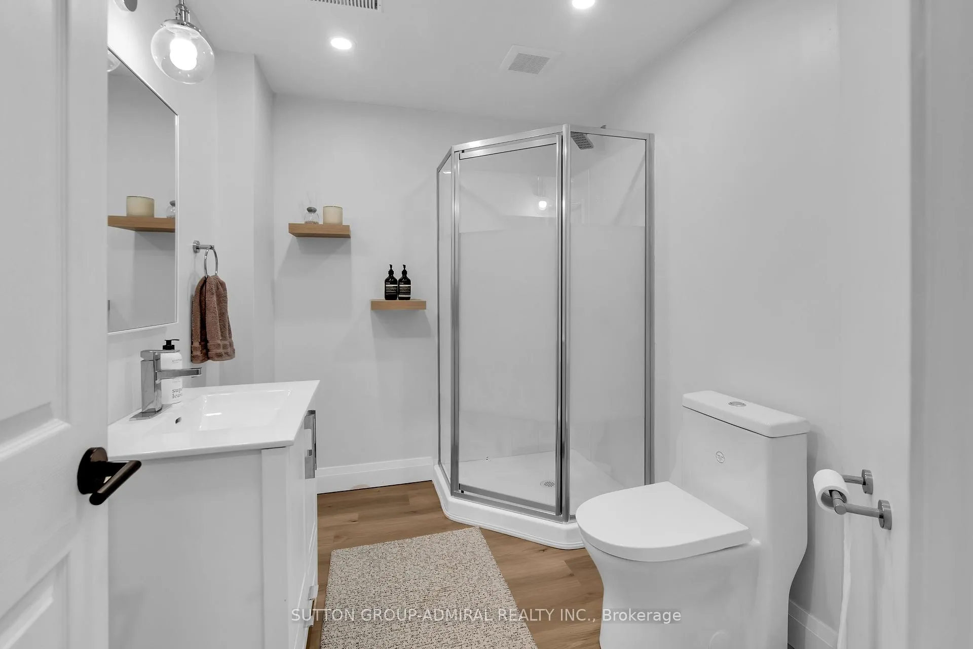 Photo 28 of 253 Charlton Avenue, Vaughan, Brownridge — HOMEH