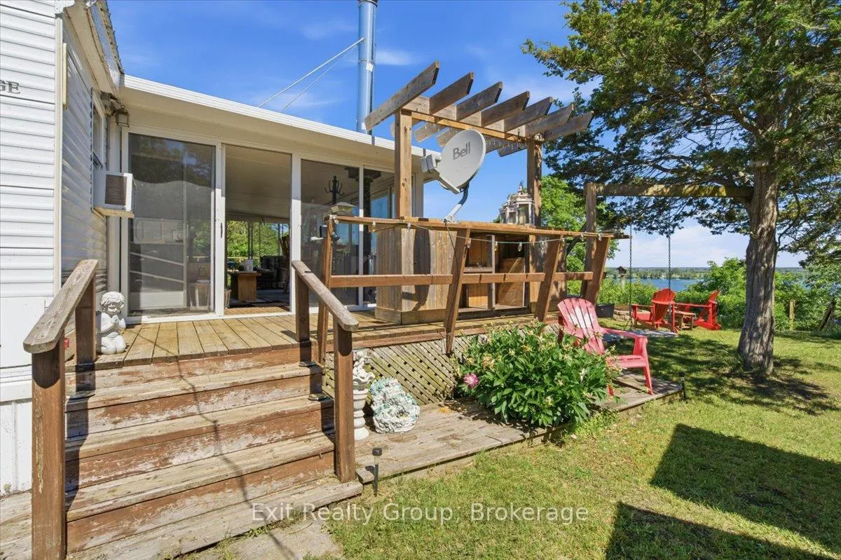 Photo 5 of 1154 County Rd 14, Prince Edward County, Sophiasburg Ward — HOMEH