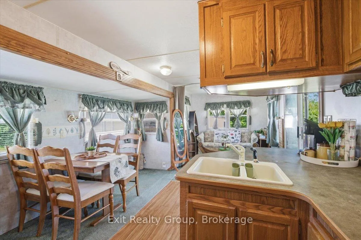 Photo 21 of 1154 County Rd 14, Prince Edward County, Sophiasburg Ward — HOMEH
